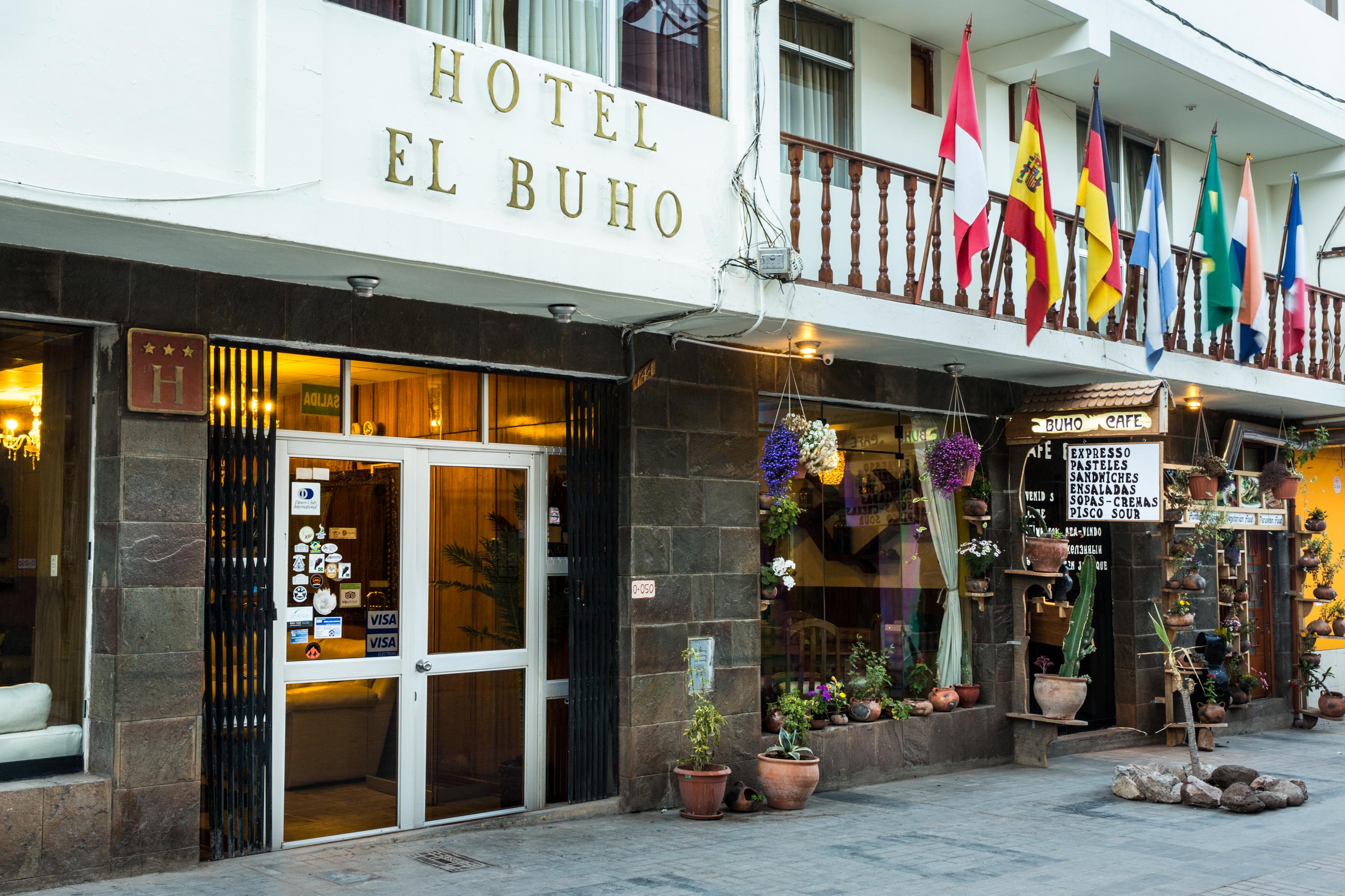 Varios Hotel El Buho
