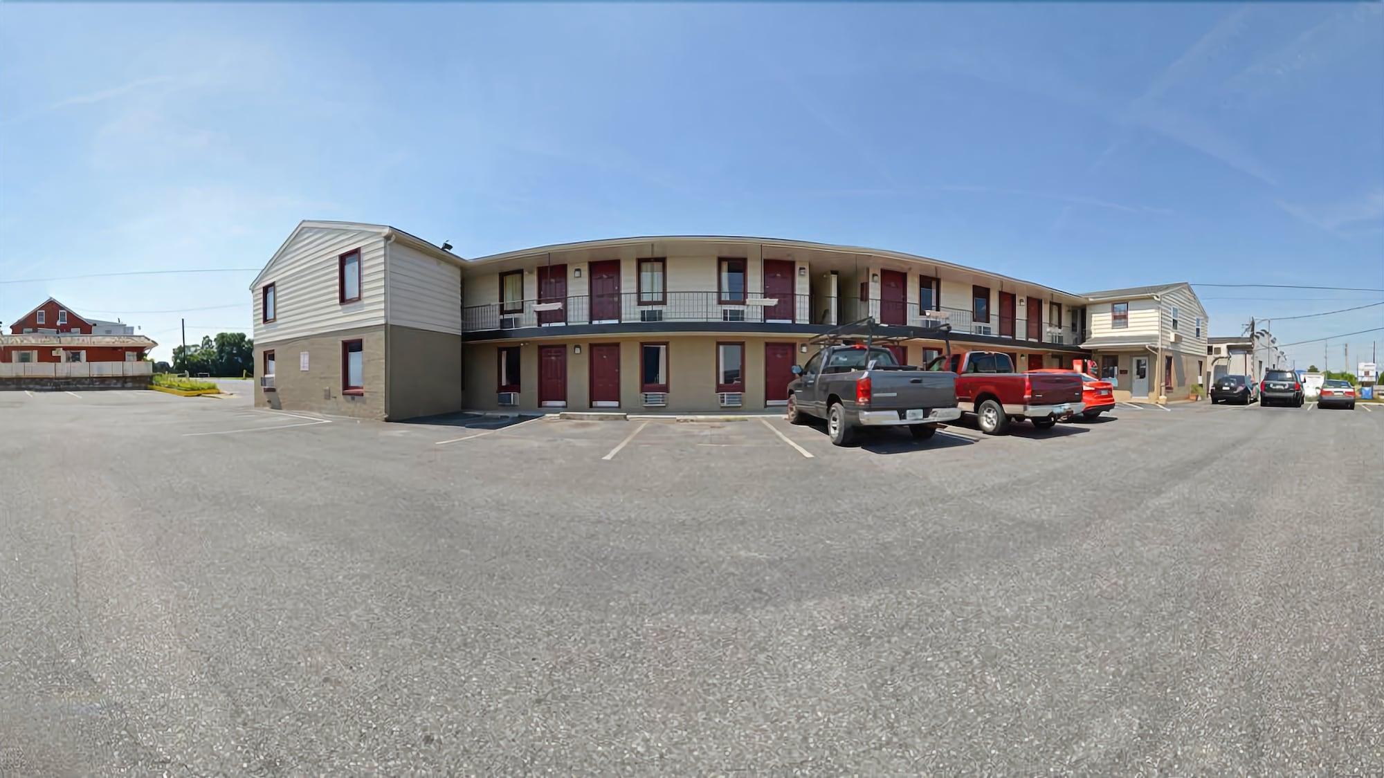 Vista Exterior Americas Best Value Inn Lancaster