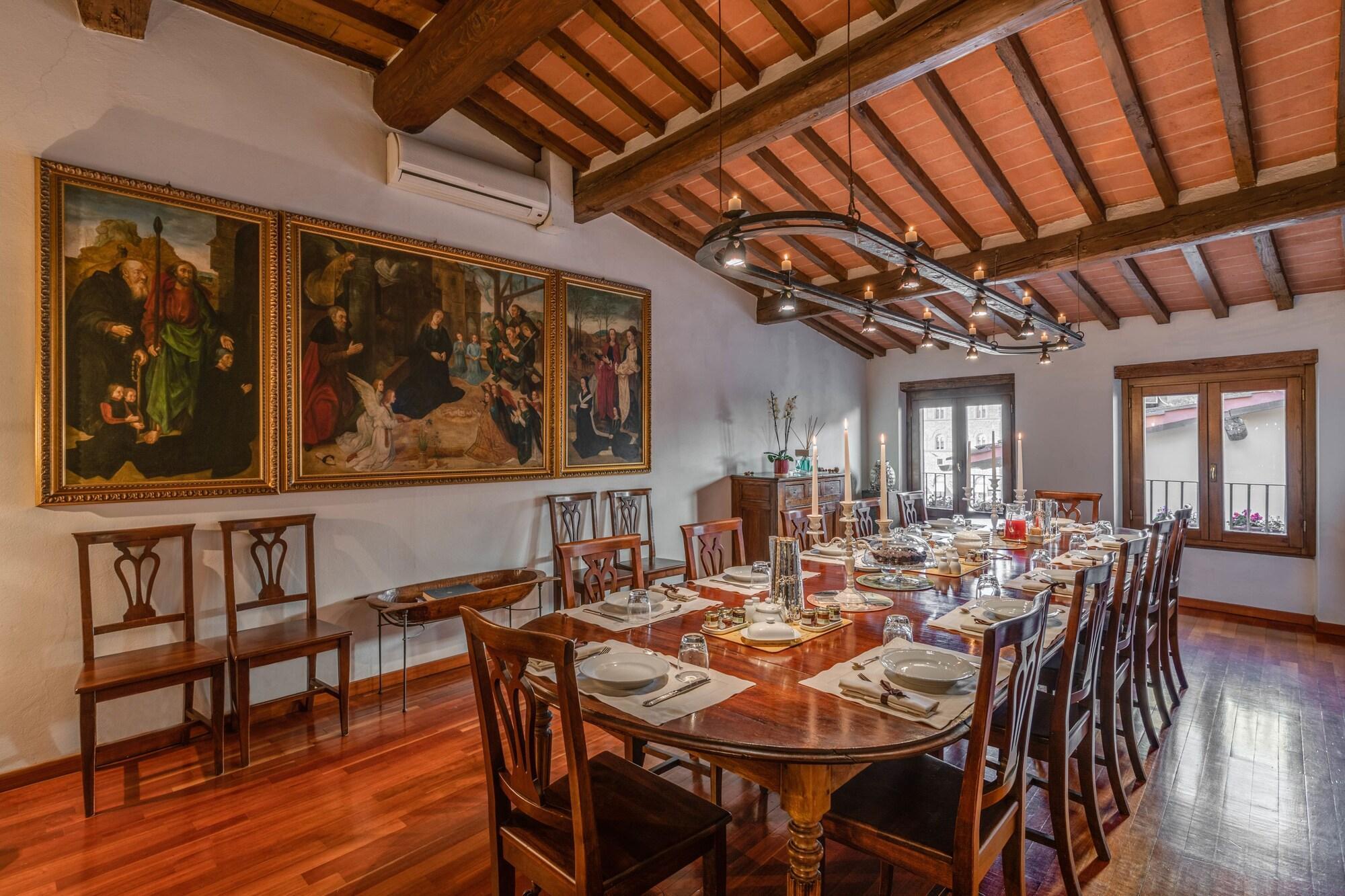 Restaurant In Piazza della Signoria - Residenza d'Epoca