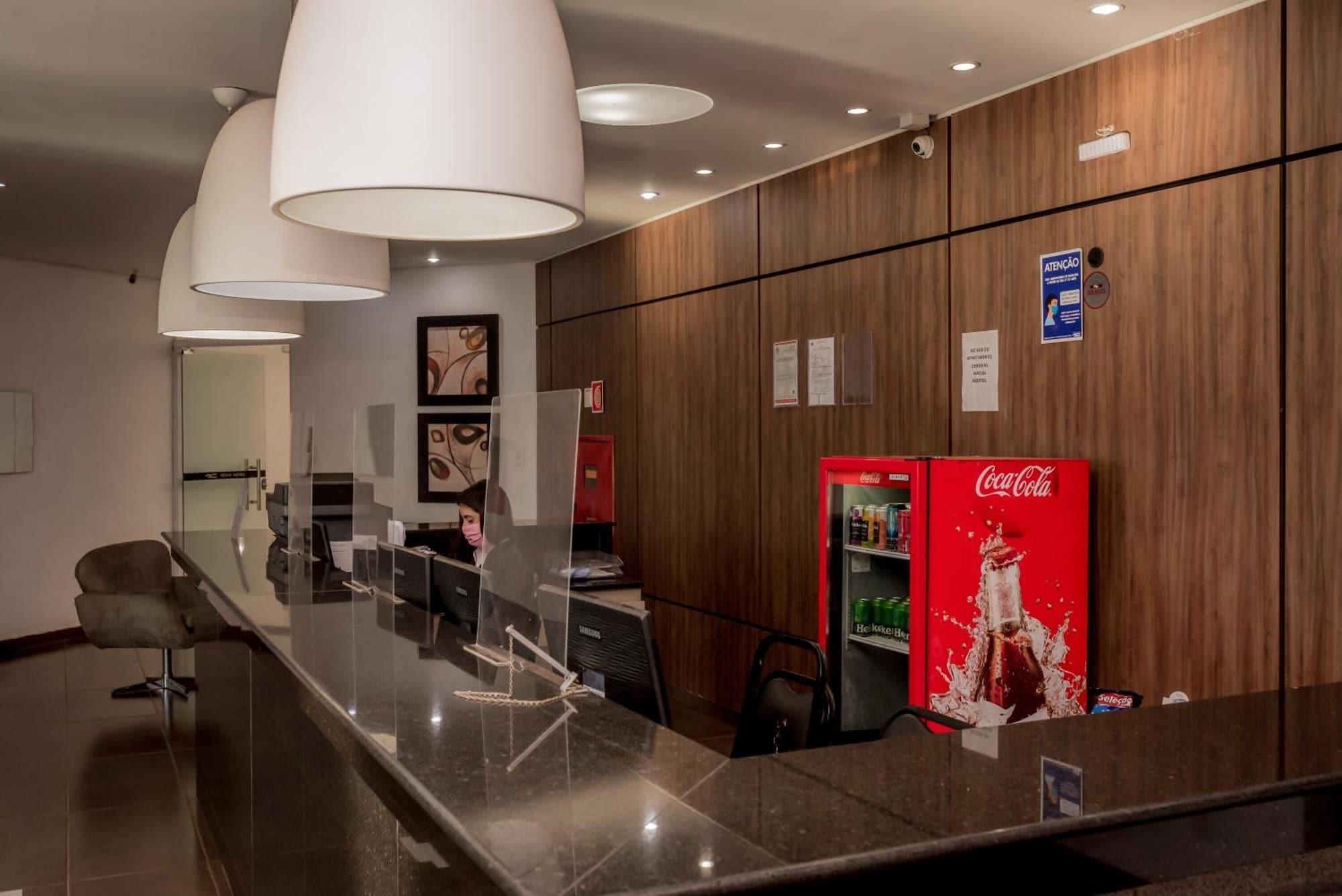 Vista Lobby Fenix Hotel Araxa