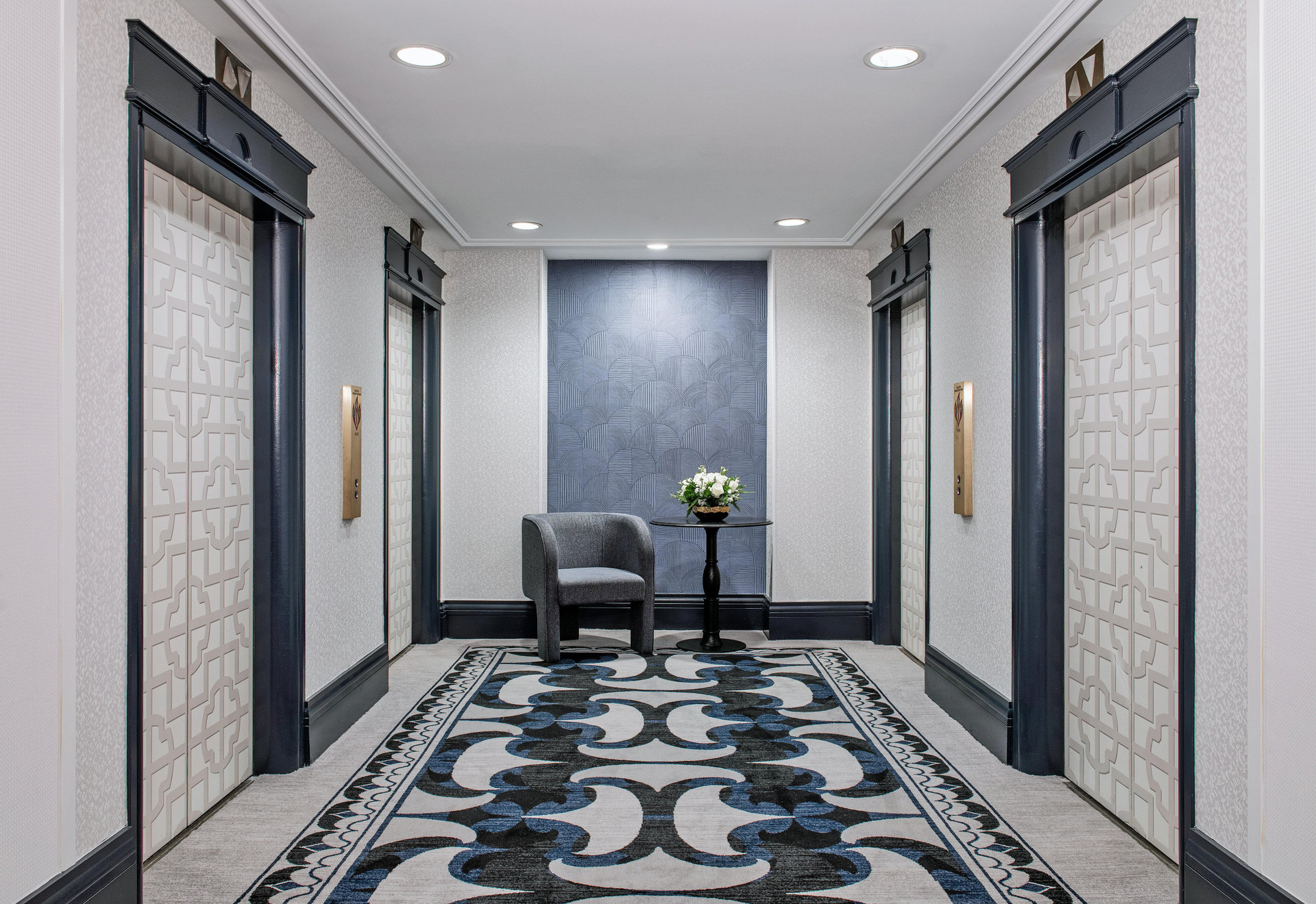 Vista Lobby InterContinental Chicago Magnificent Mile by IHG