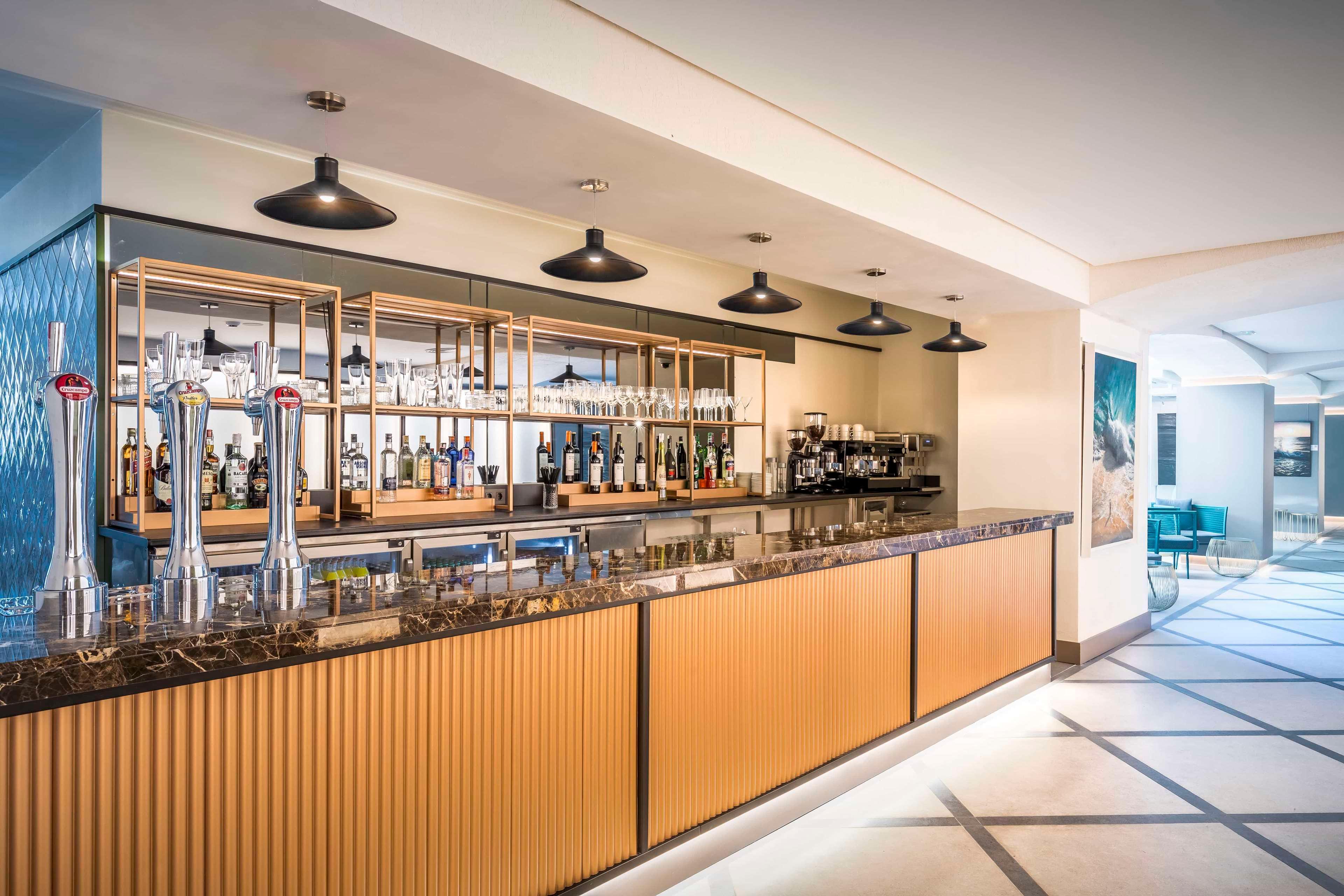 Bar/Salón Occidental Puerto Banus