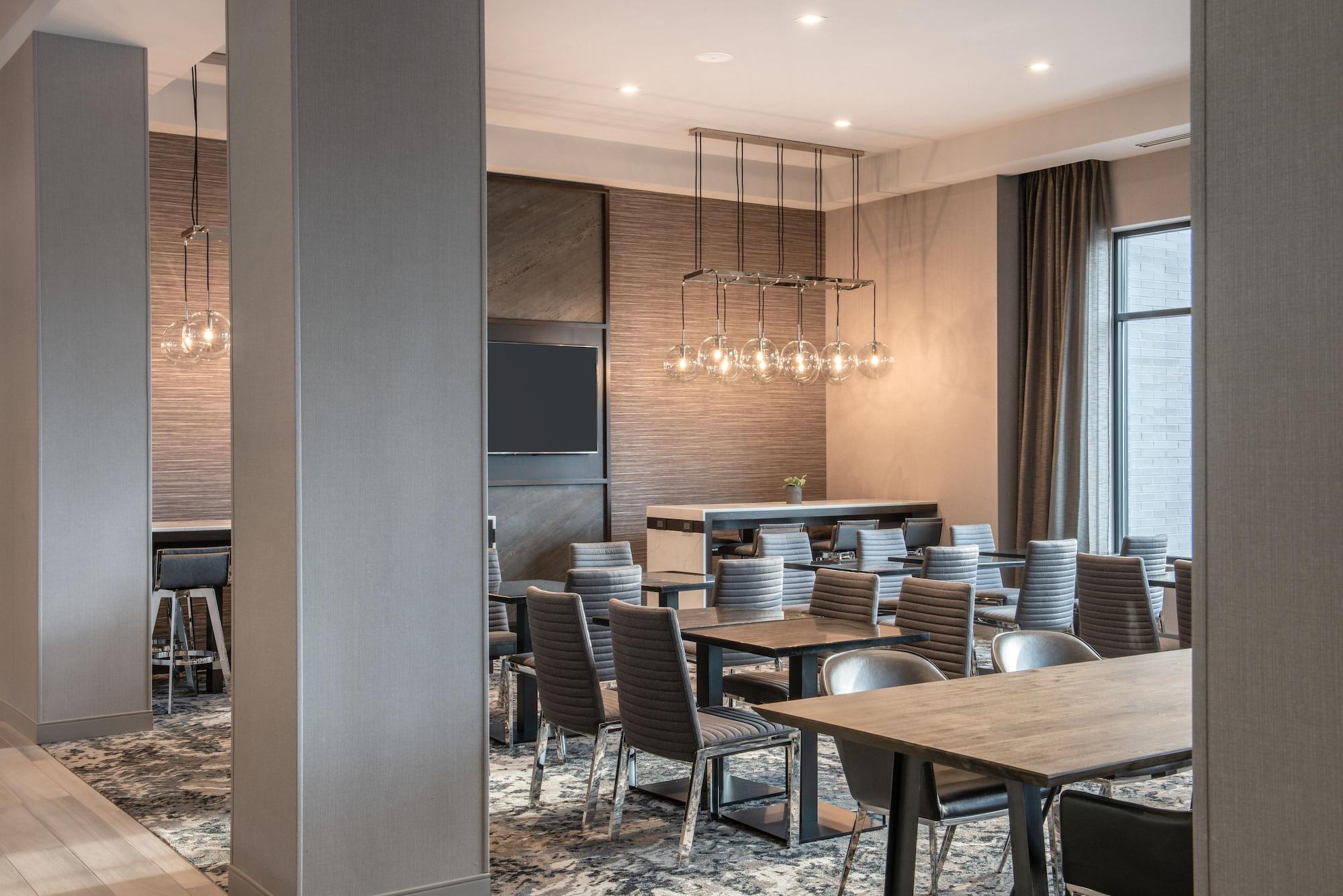 Restaurant Residence Inn by Marriott Boston Waltham