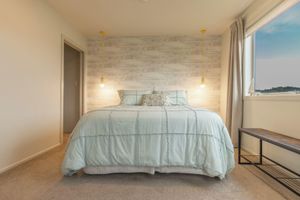 Alquiler Vacacional - Stunning Surfers 4 Bedroom Beach House