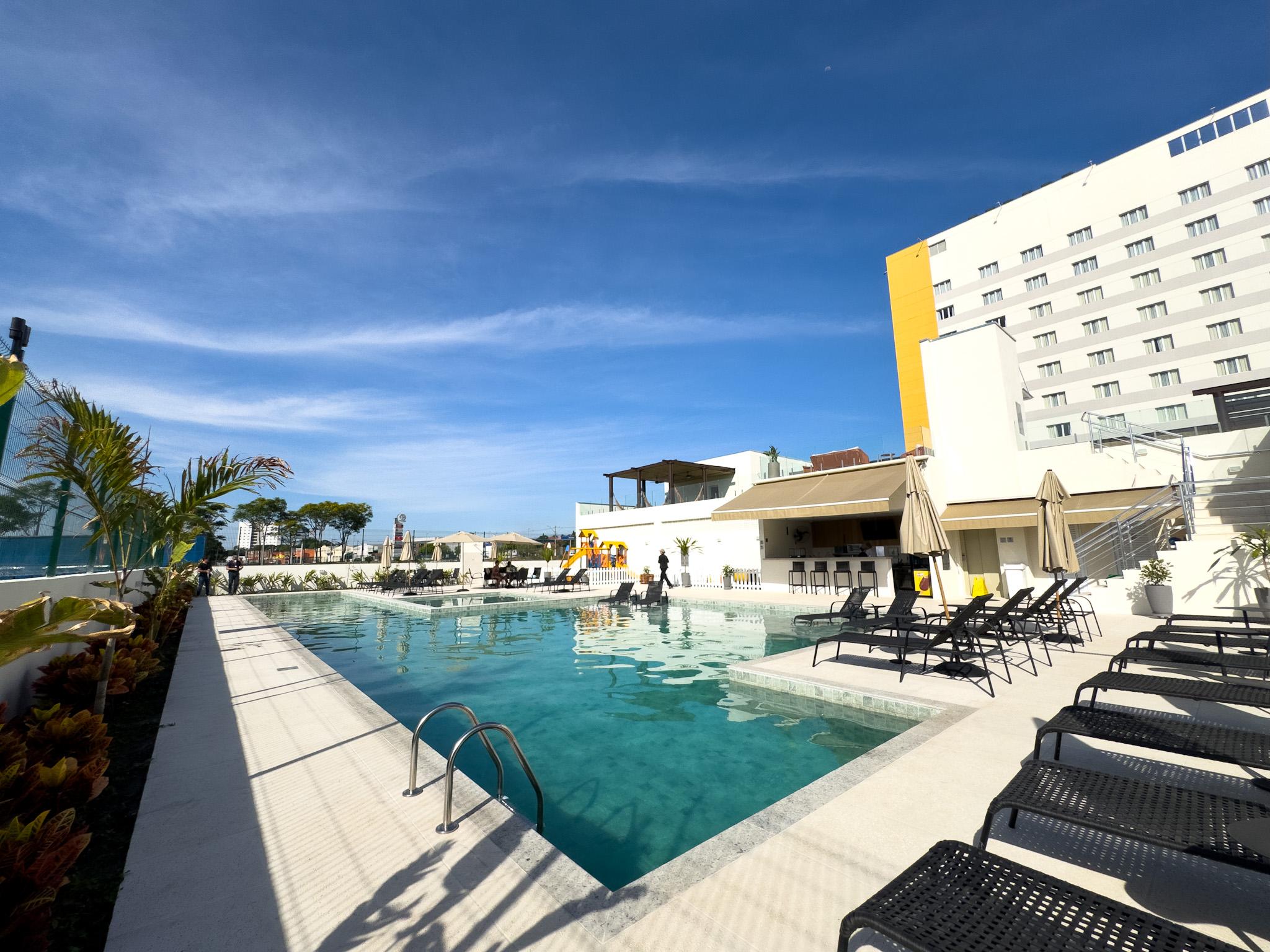 Vista Piscina Intercity Pátio Pinda Hotel & Resort