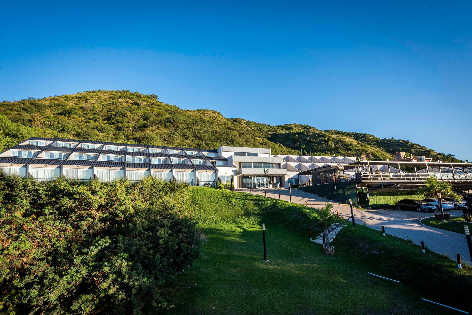 Vista Exterior Pinares Panorama Suites & Spa