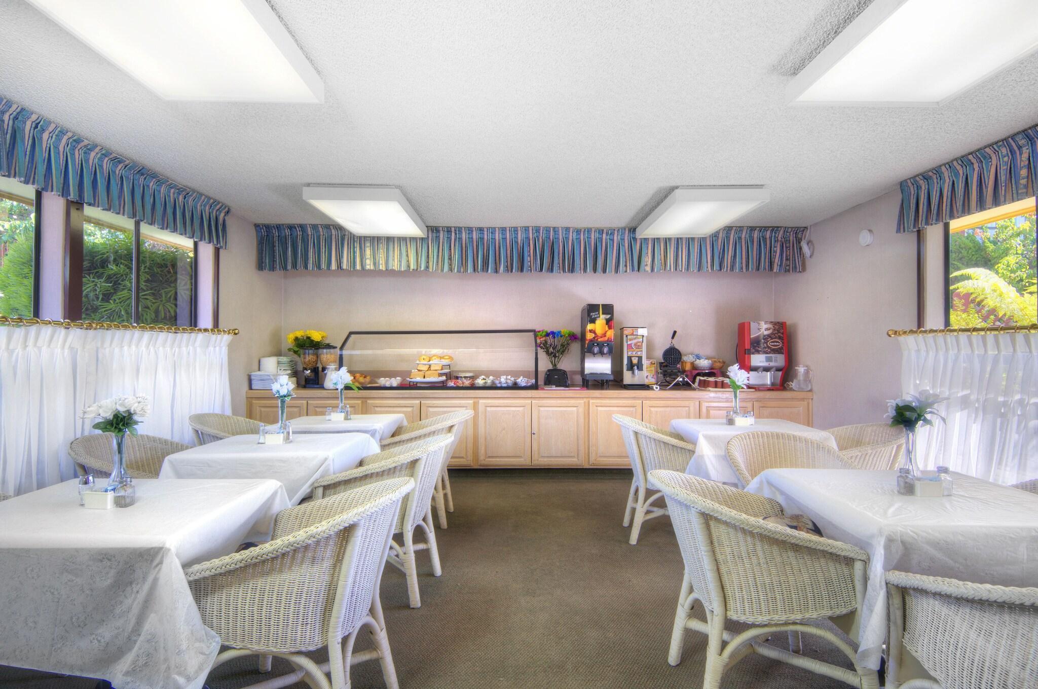 Restaurant County Inn