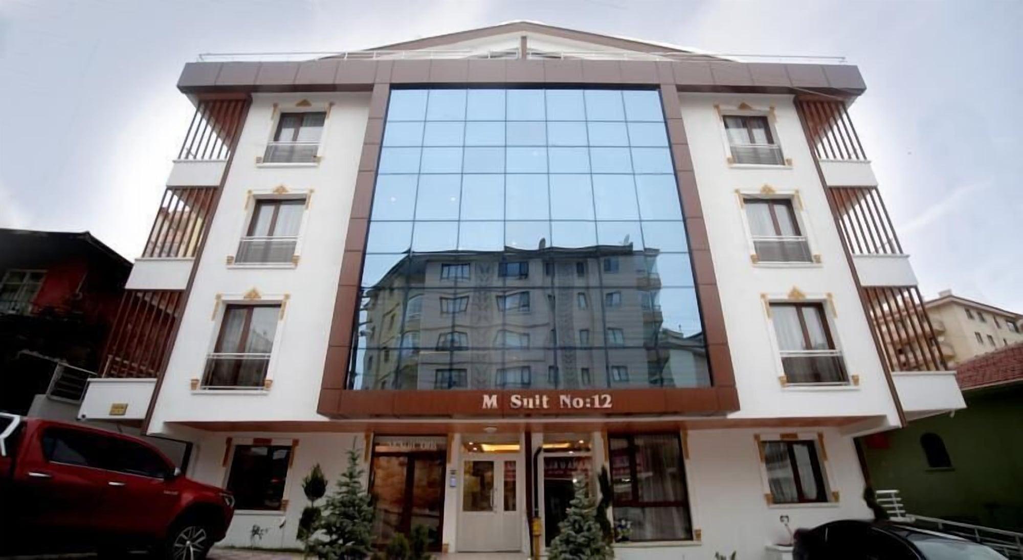 Vista Exterior M Suit Apartments