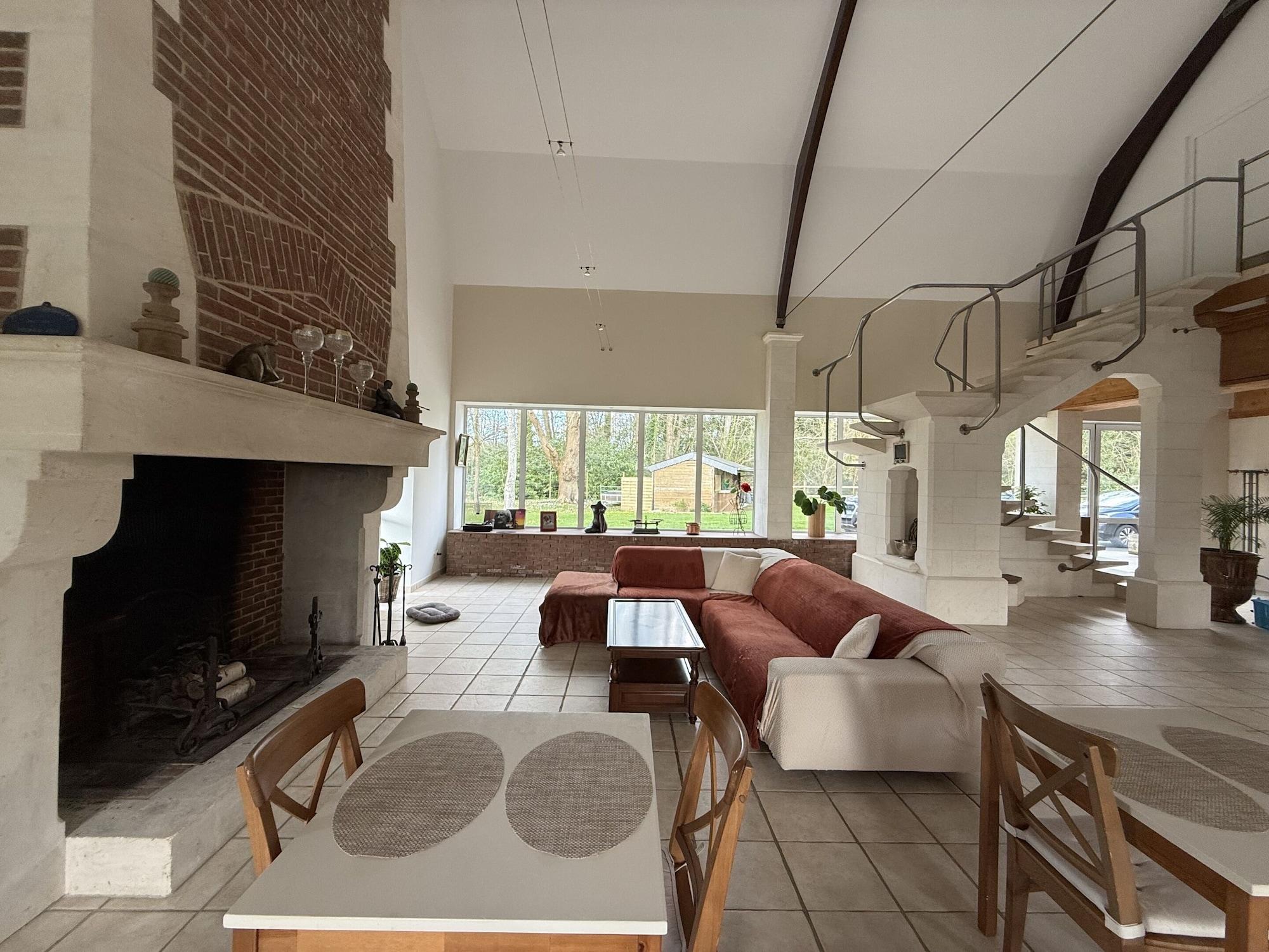 Bar/Salón Aux Ecuries du Château