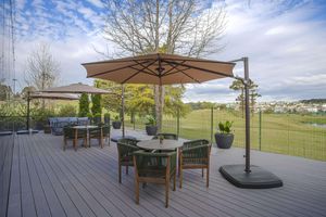 Alojamiento - Suryaa Hotel Pinhais, Curio Collection by Hilton