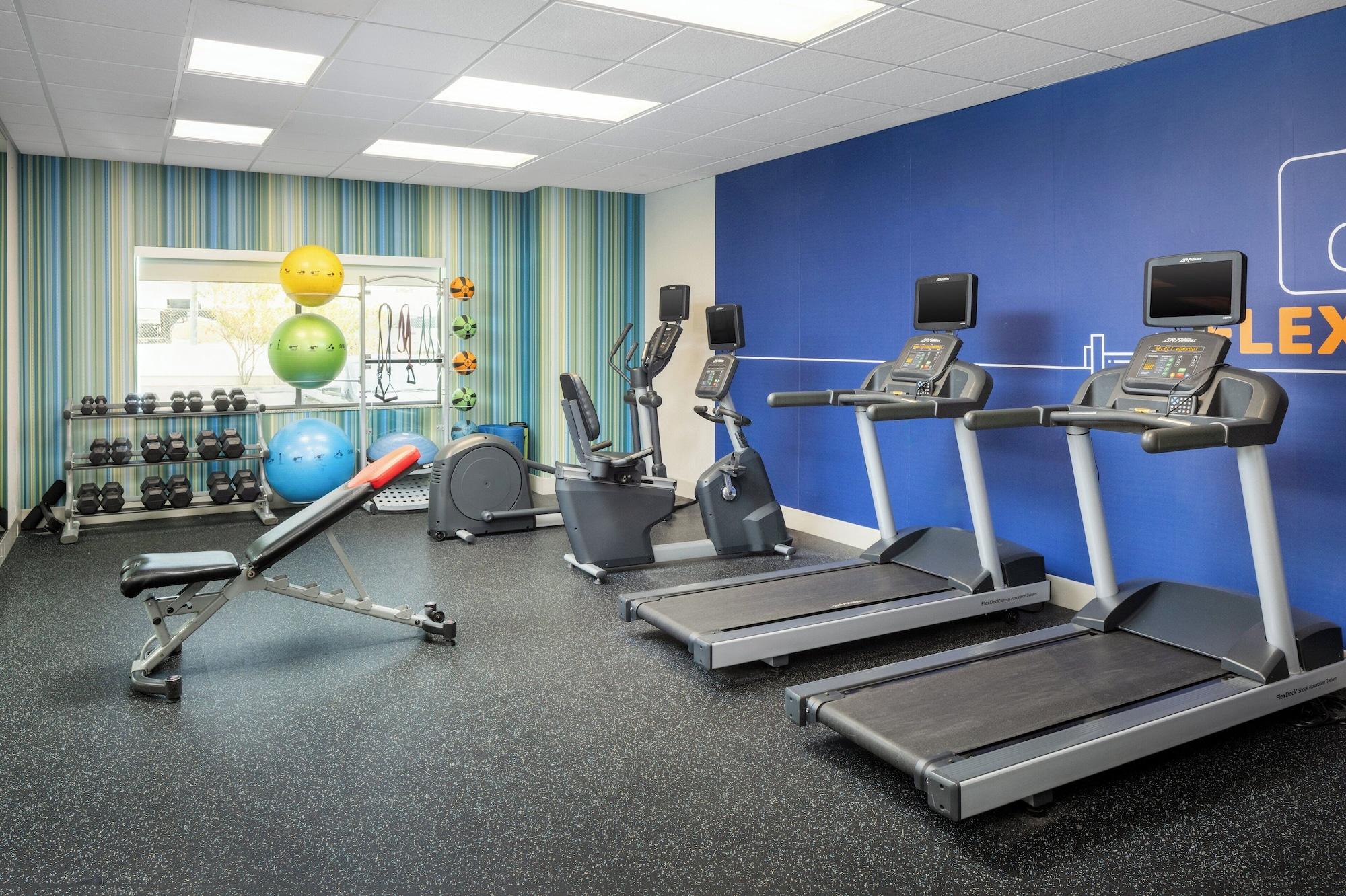 Gimnasio Holiday Inn Express & Suites Phoenix West - Buckeye by IHG