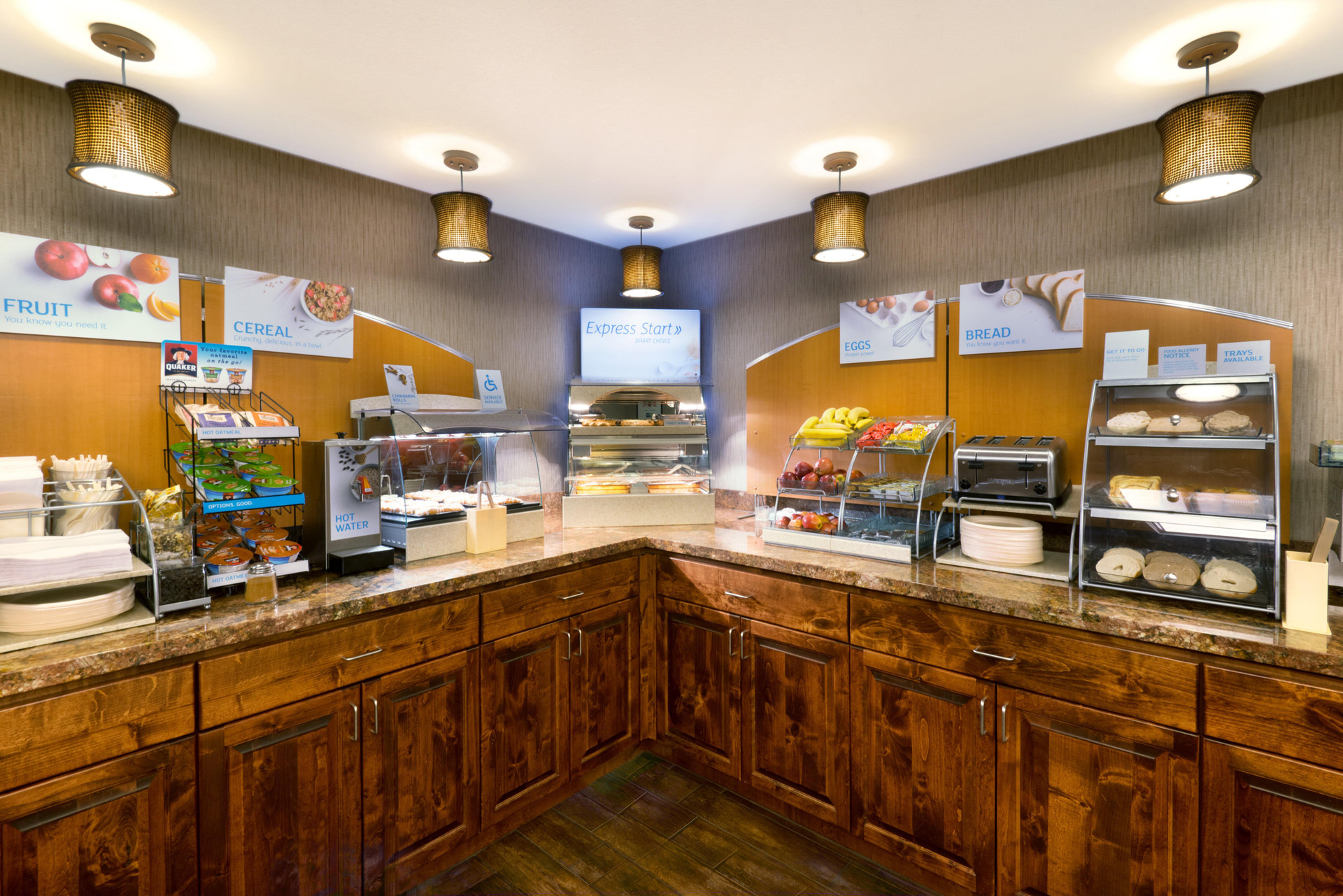 Restaurant Holiday Inn Express Show Low by IHG