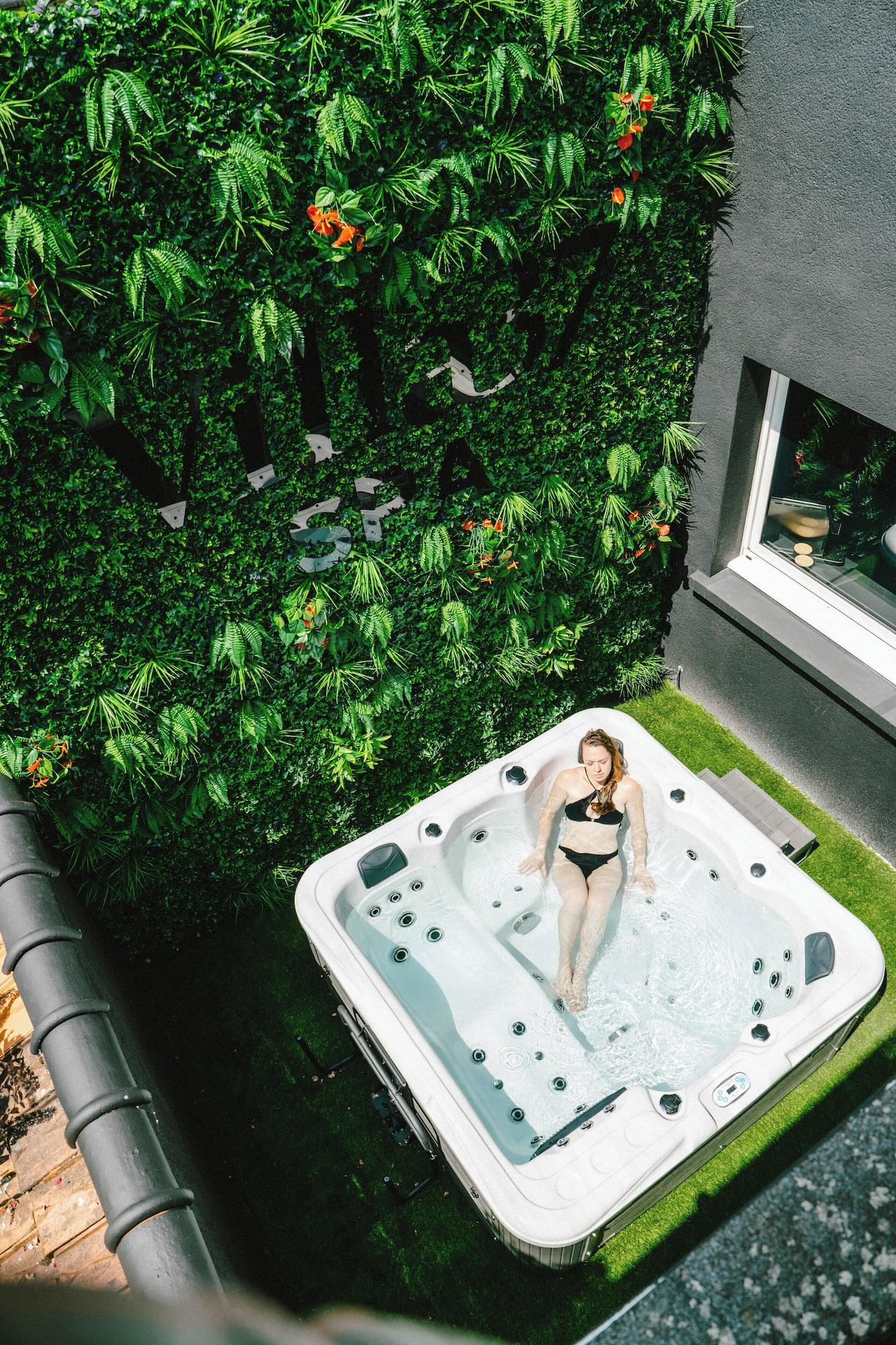 Spa Villa37