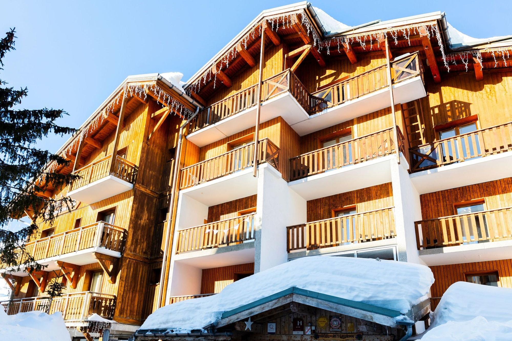 Vista Exterior Le Gentiana