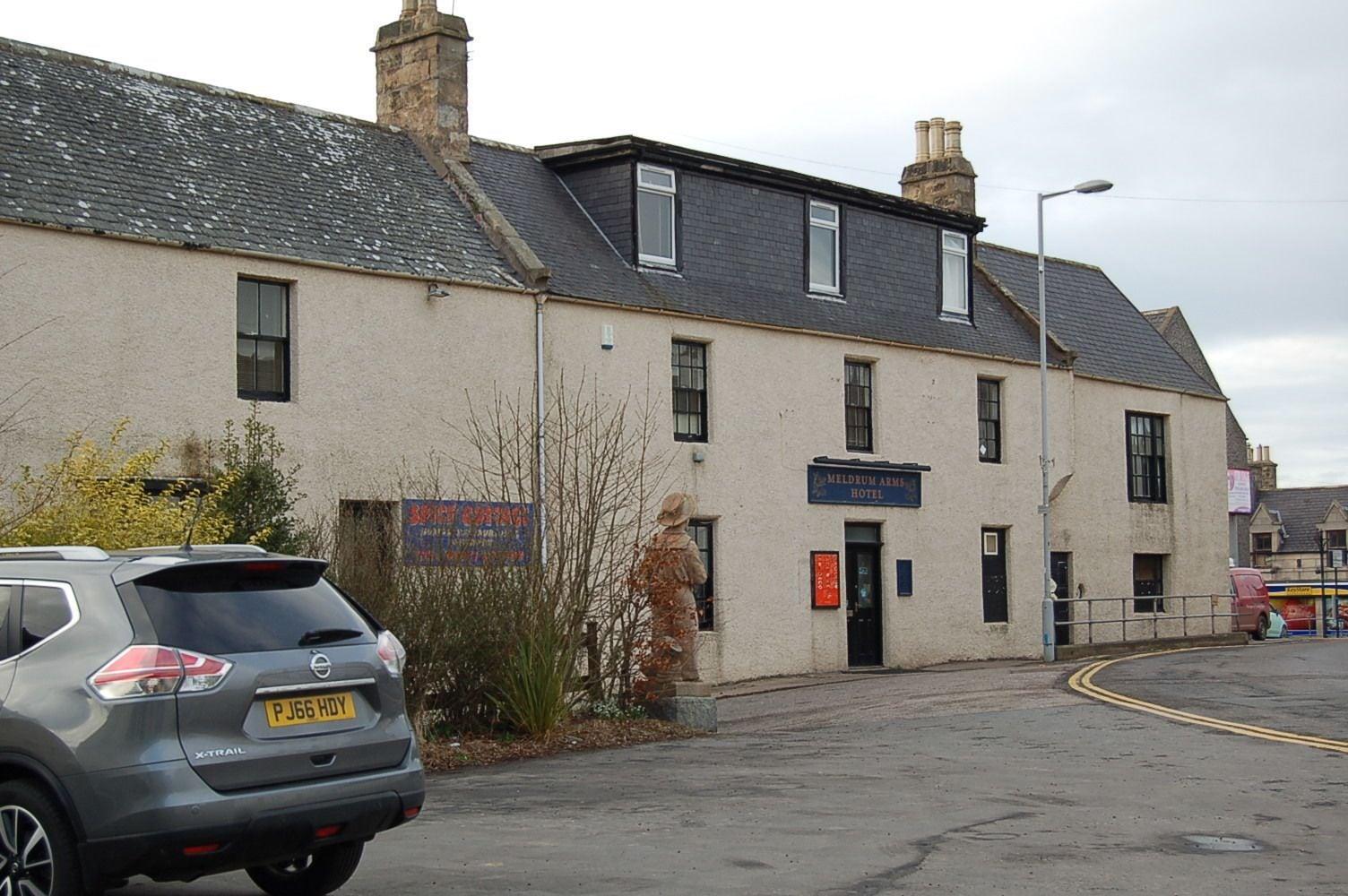Varios Meldrum Arms Hotel