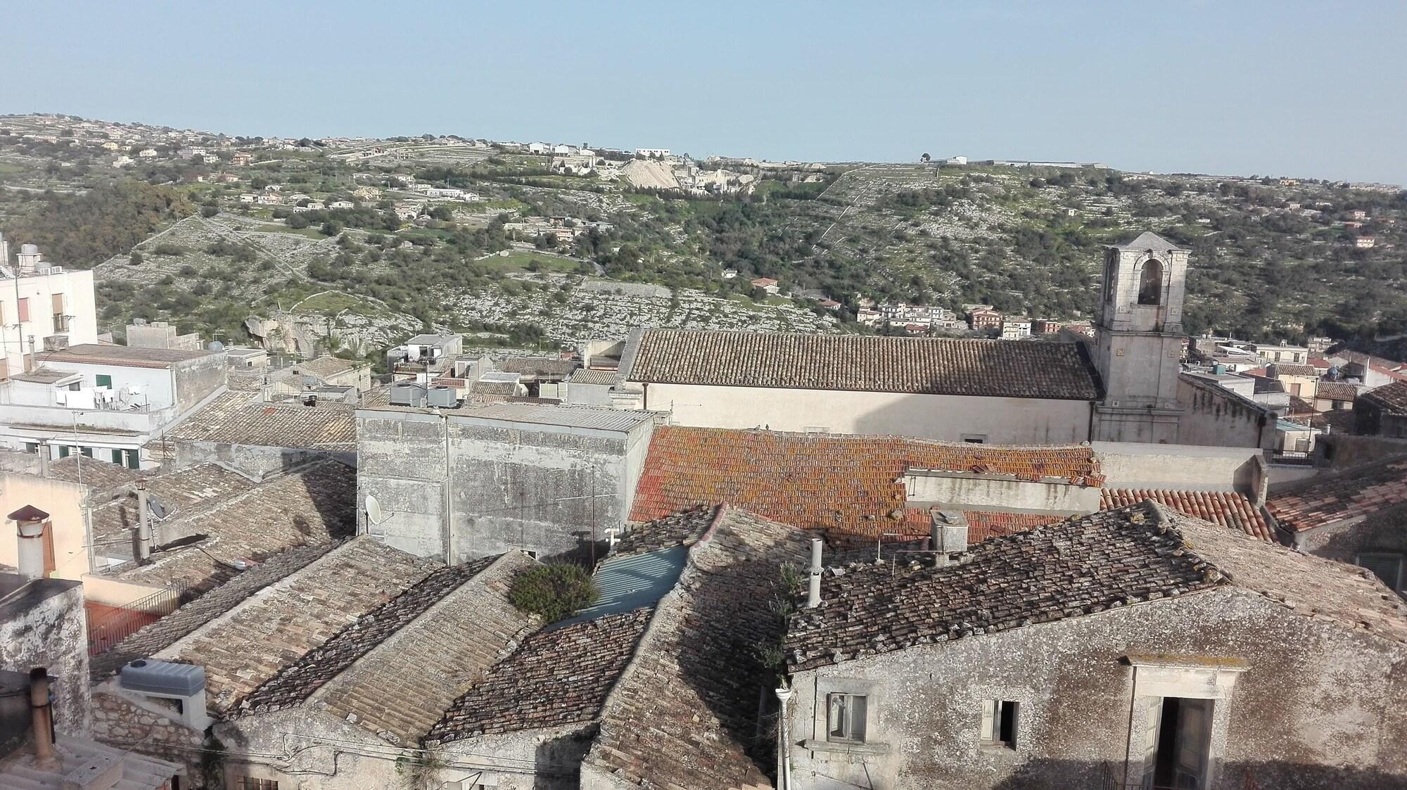 Vista Exterior Casa Alecci 1820