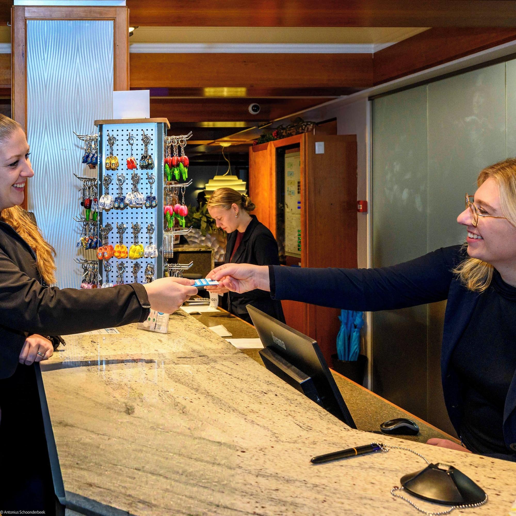 Vista Lobby Grand Hotel Amstelveen
