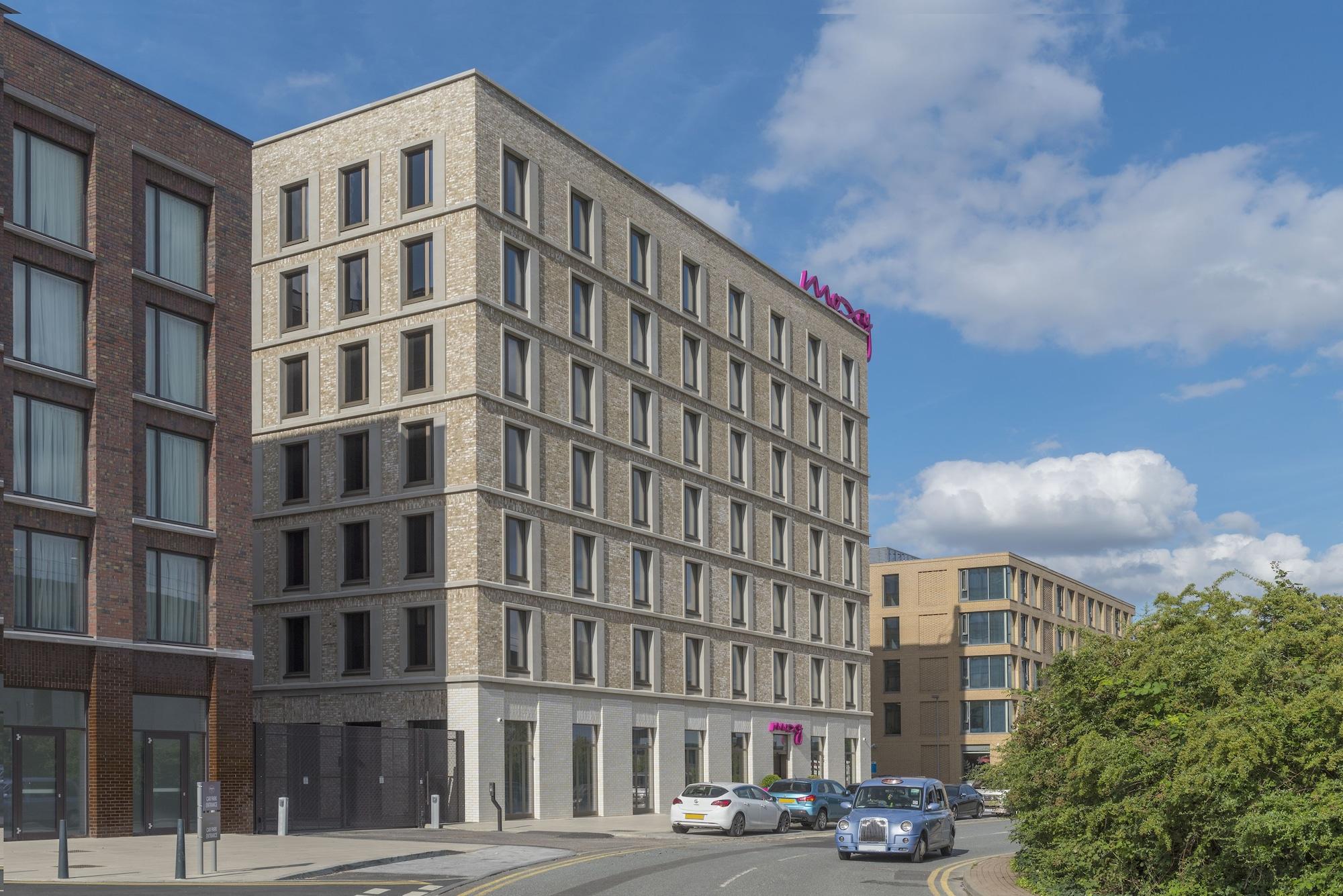 Vista Exterior Moxy London Excel