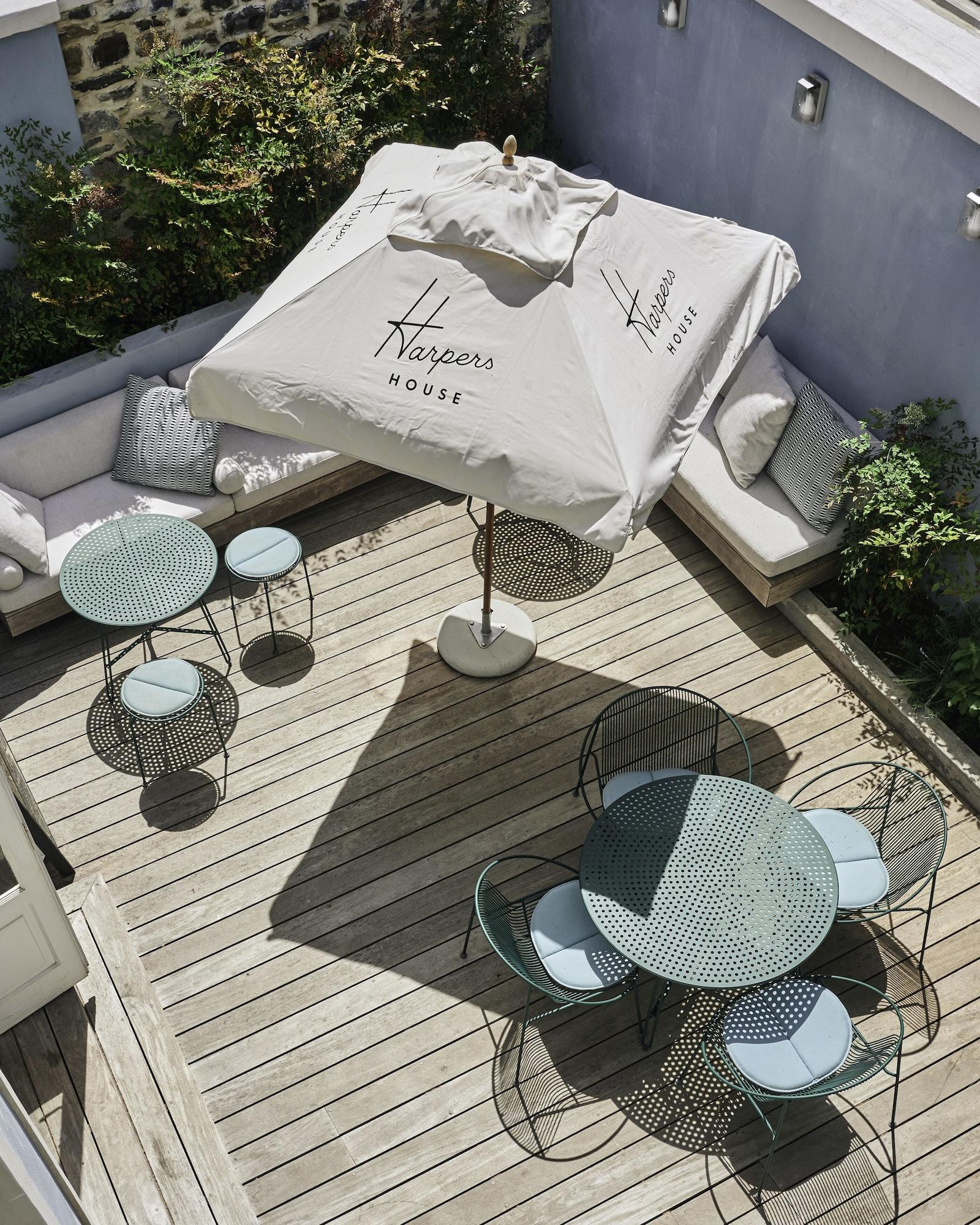 Vista Exterior Harpers House