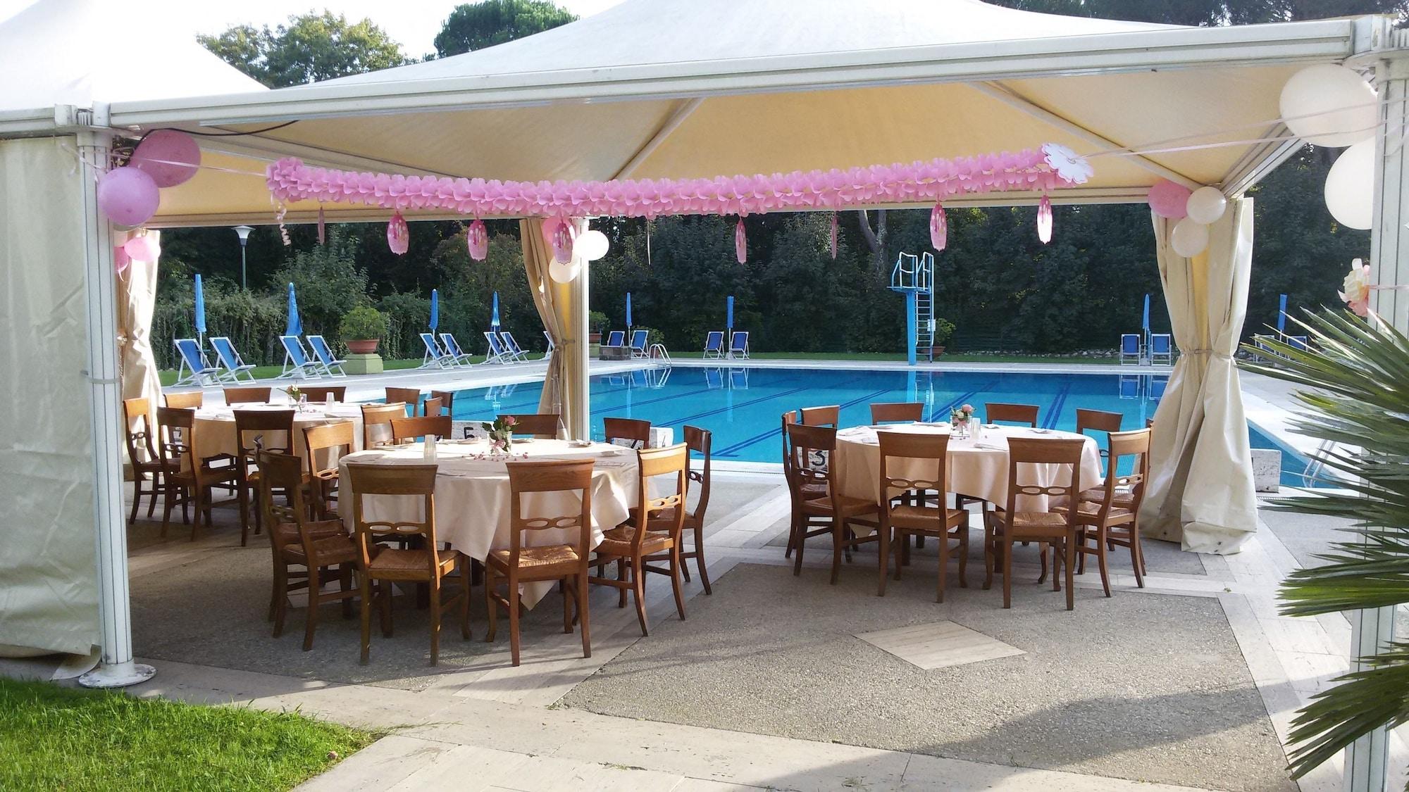Restaurant Hotel Country Club
