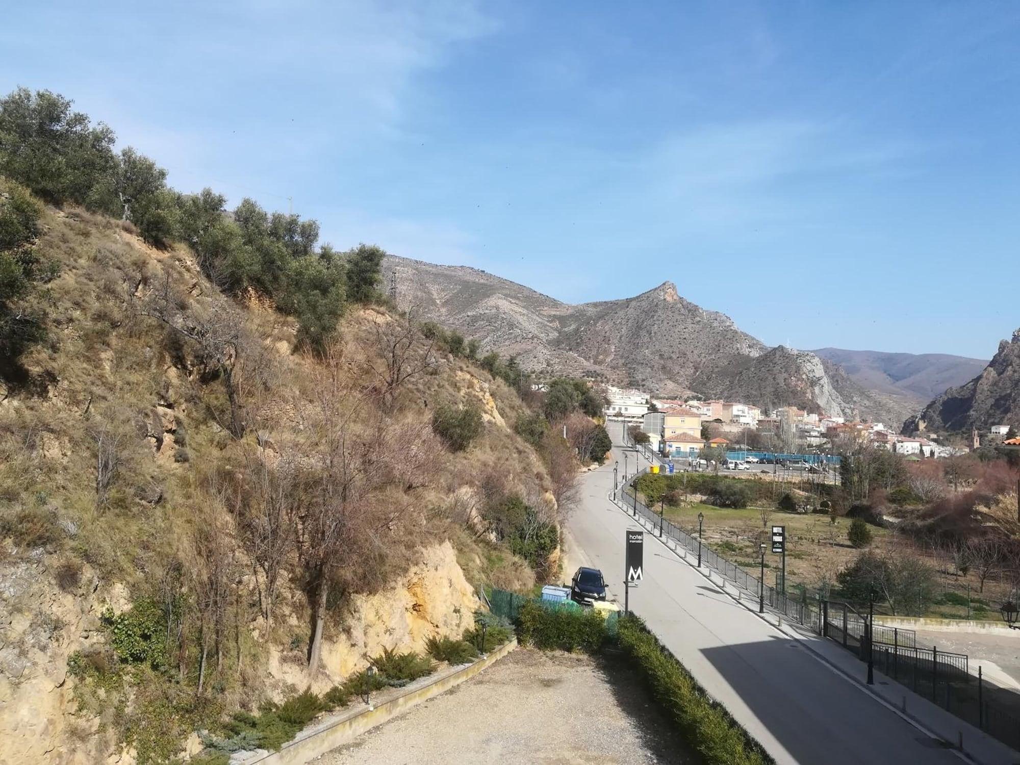 Varios Hotel Marrodan