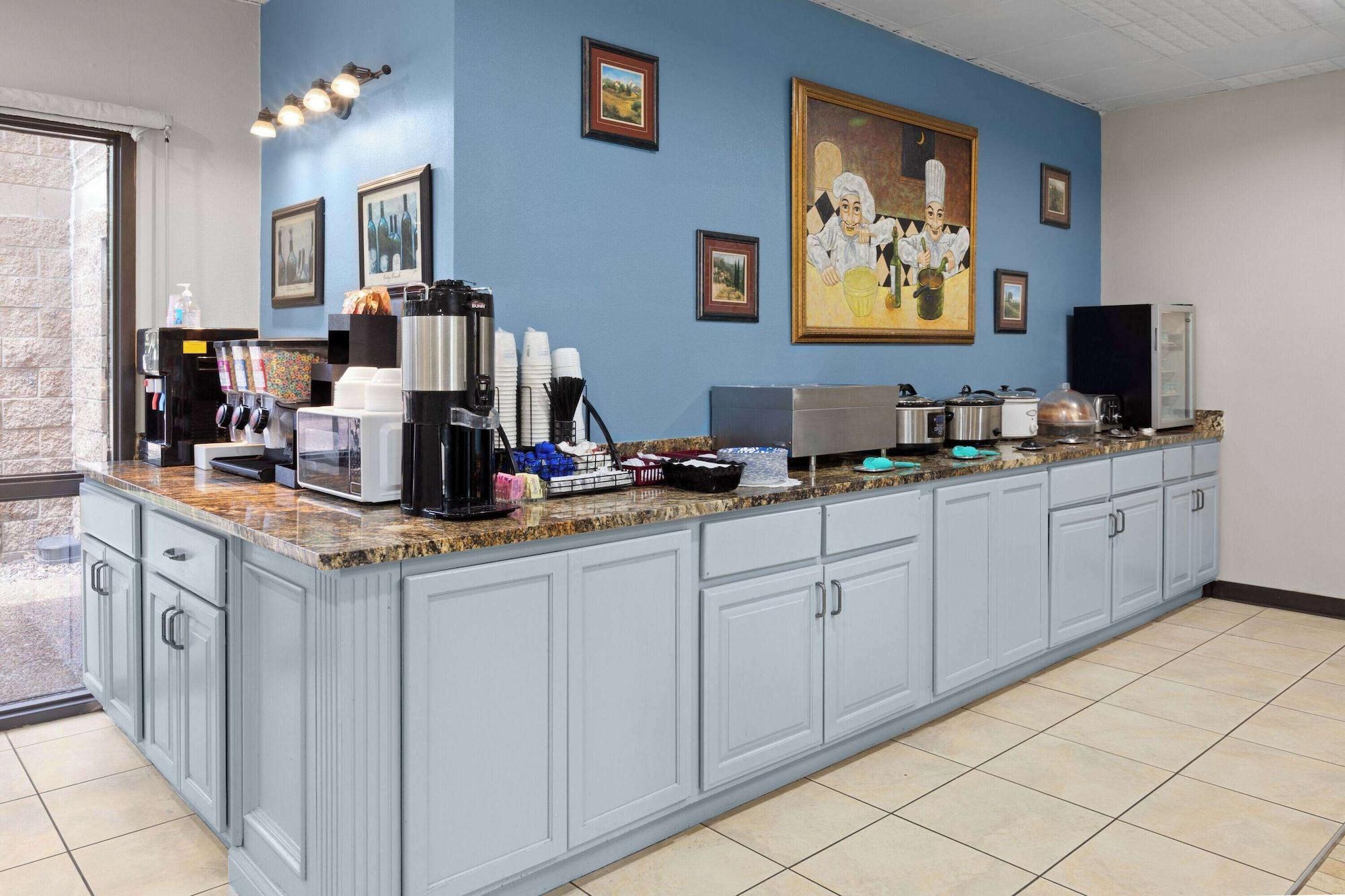 Restaurant Baymont Inn and Suites by Wyndham Farmington, MO