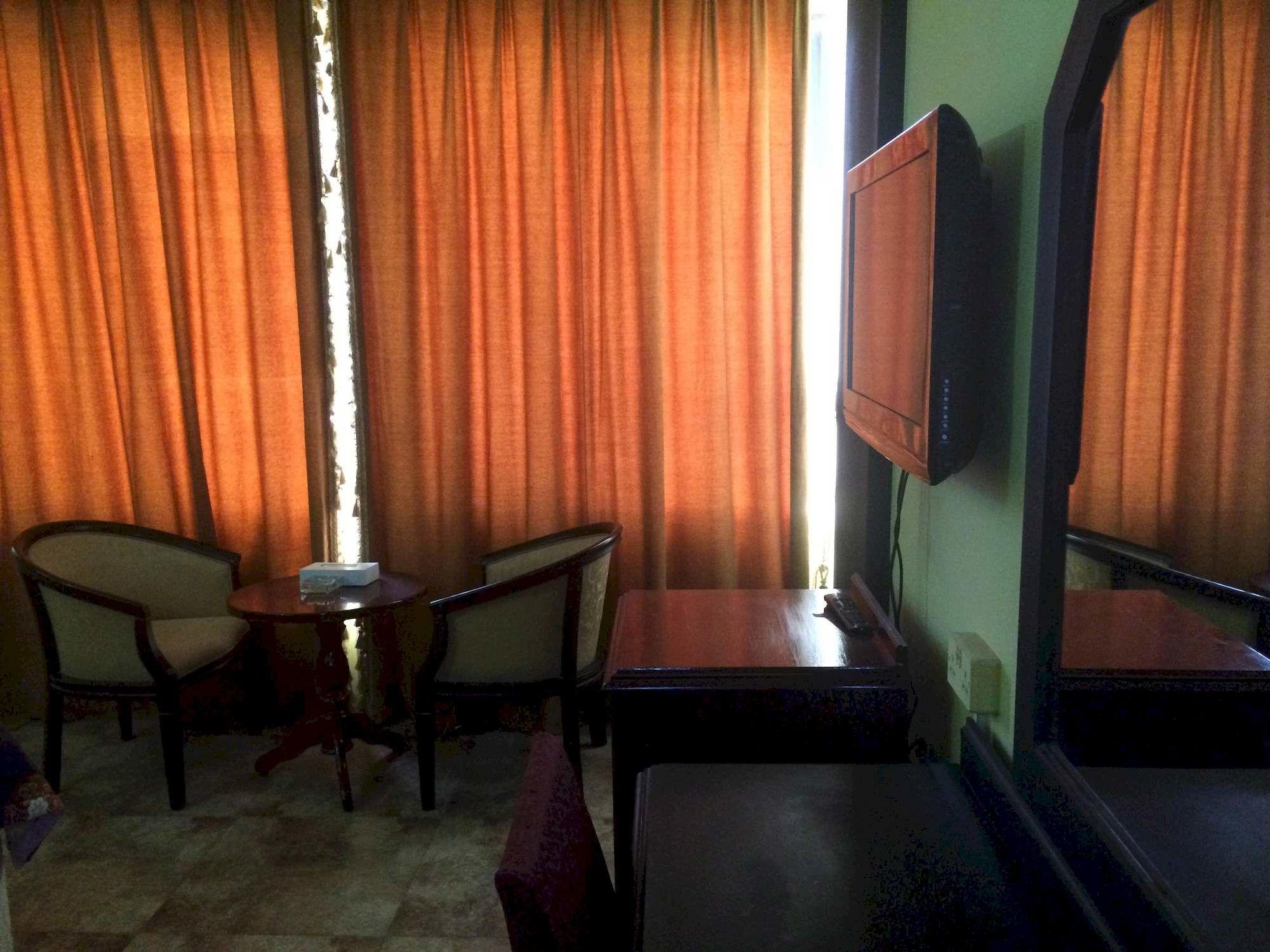Set de Habitación San Rock Hotel