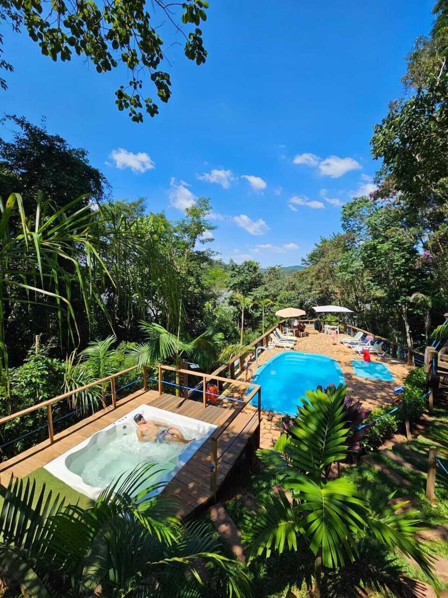 Vista Piscina Chales senhor dos trilhos