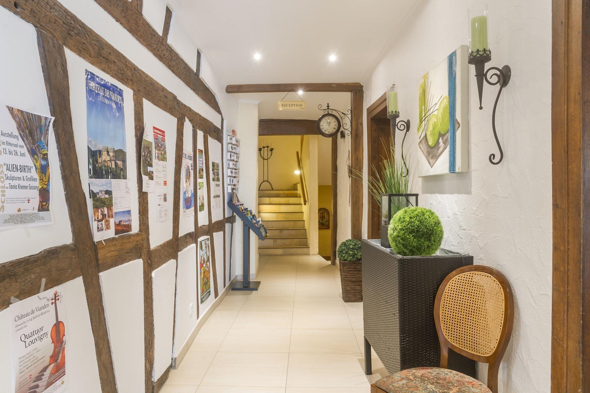 Vista Lobby Hotel - Restaurant Petry