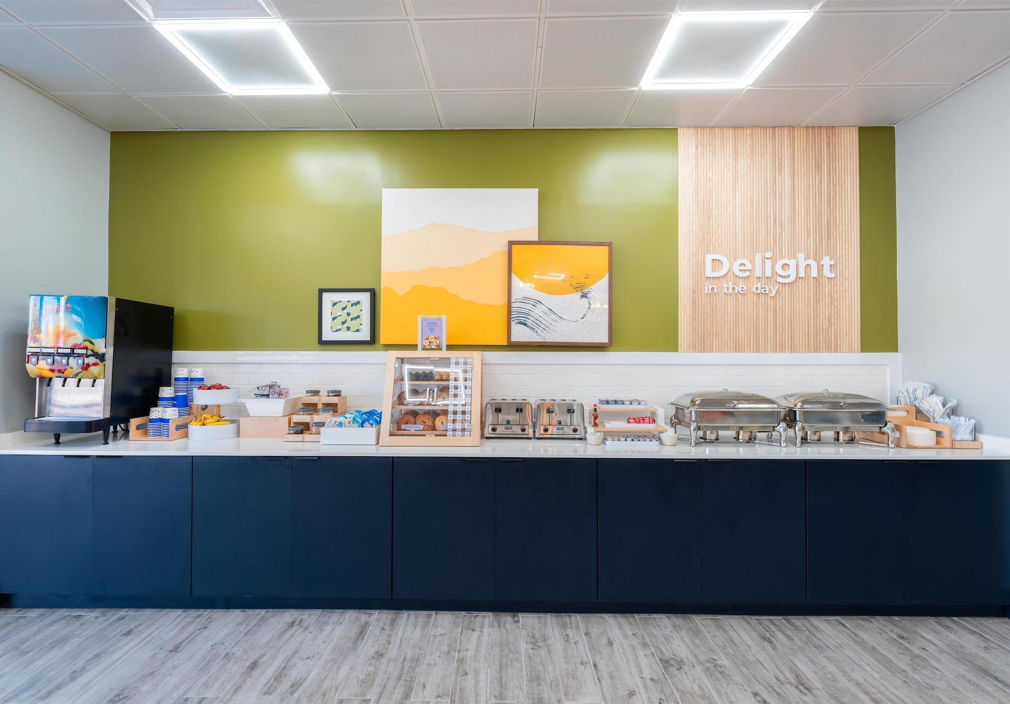 Restaurant Spark by Hilton Ponce