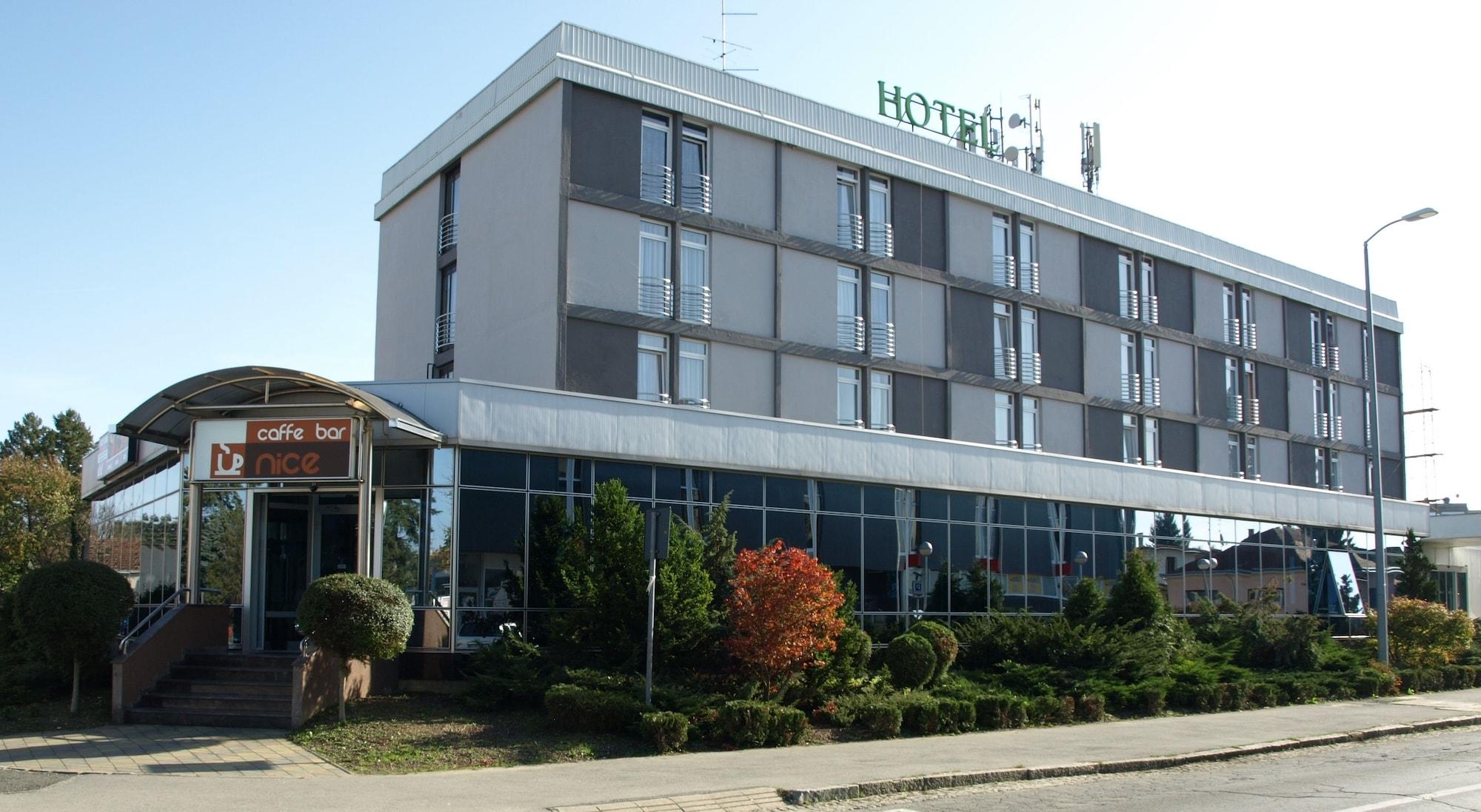 Varios Hotel Podravina