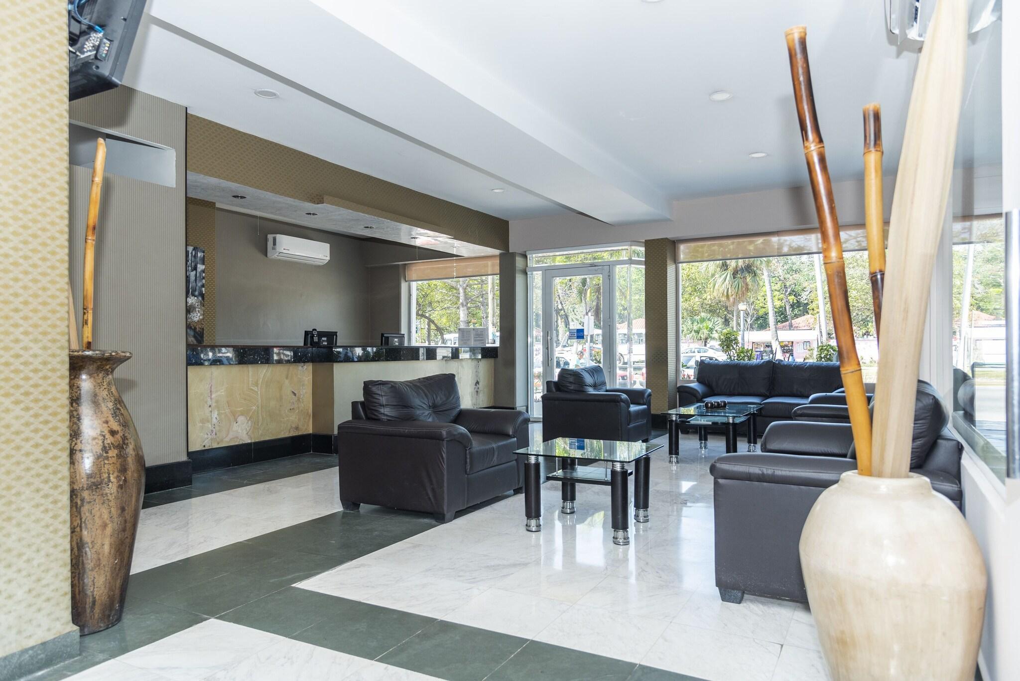 Vista Lobby Hotel Gran Via