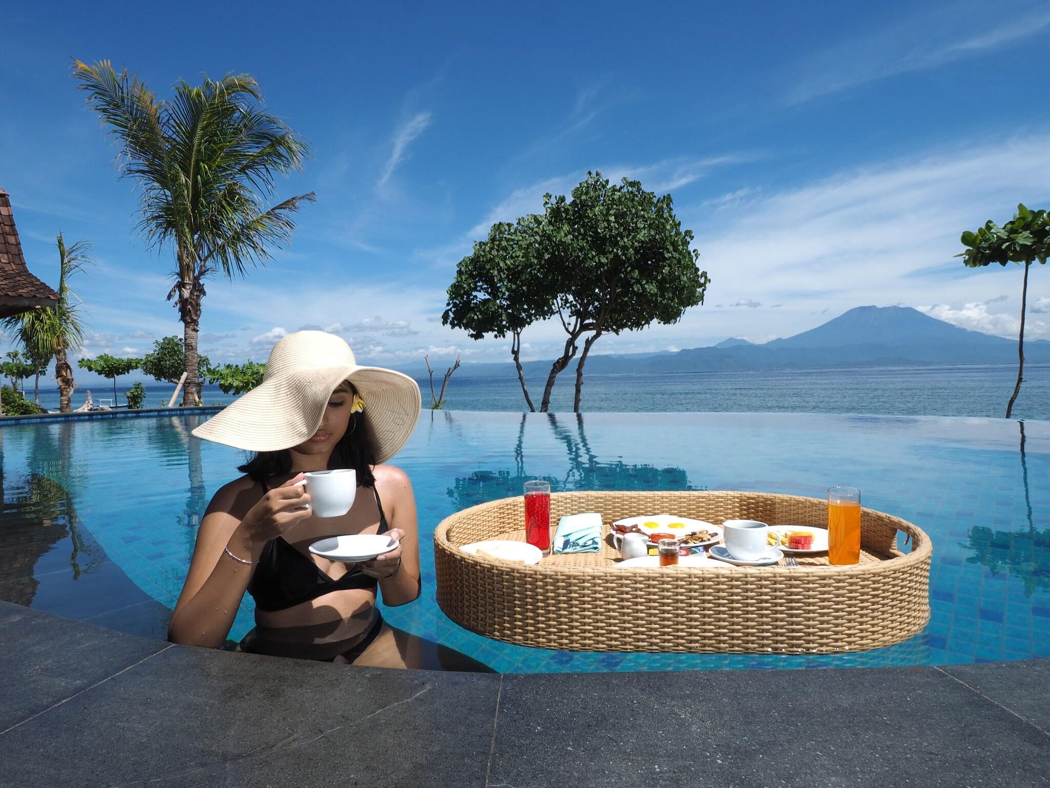 Vista Piscina Blue Harbor Beachfront Villas & Resto