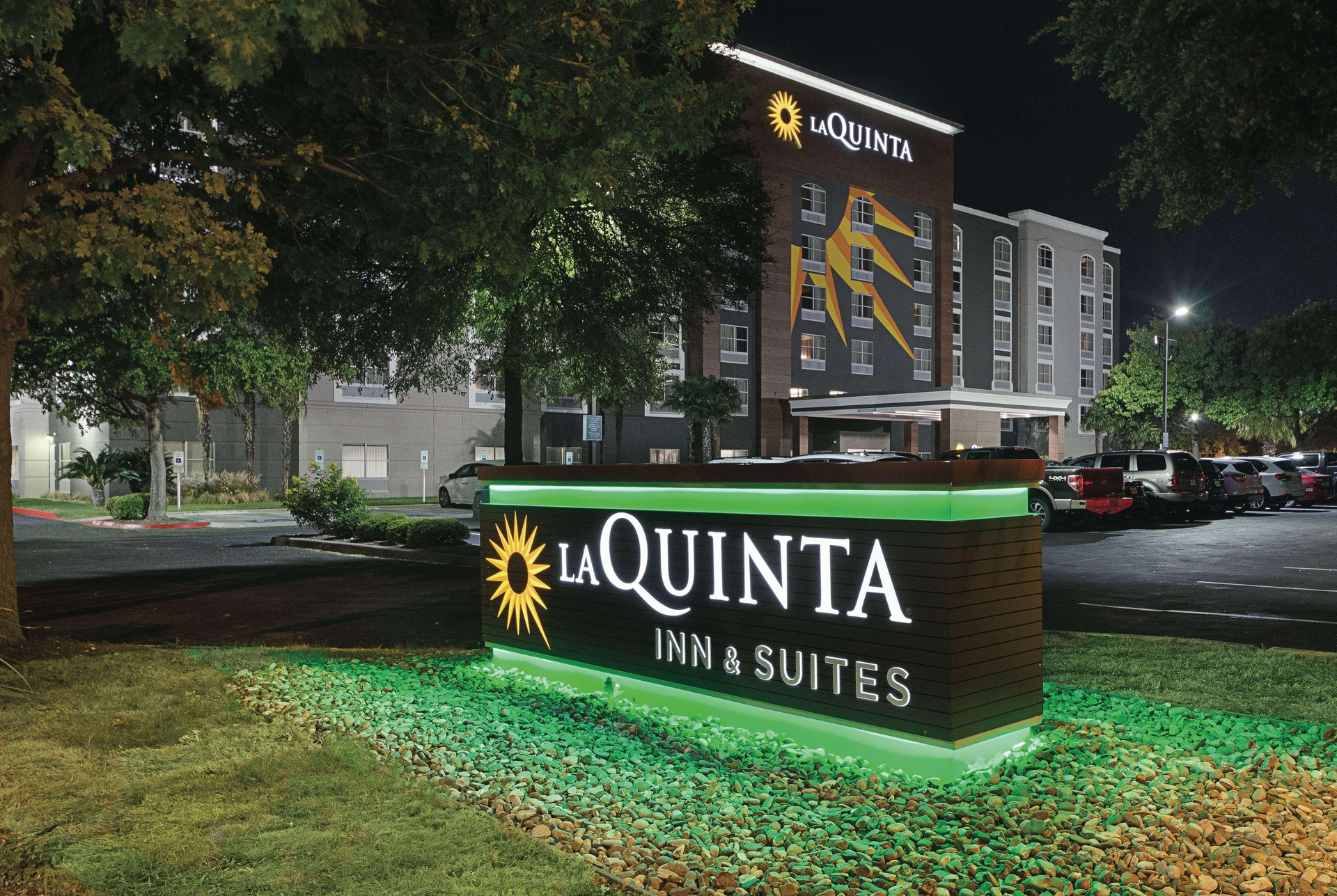 Vista Exterior La Quinta Inn & Suites by Wyndham San Antonio Downtown