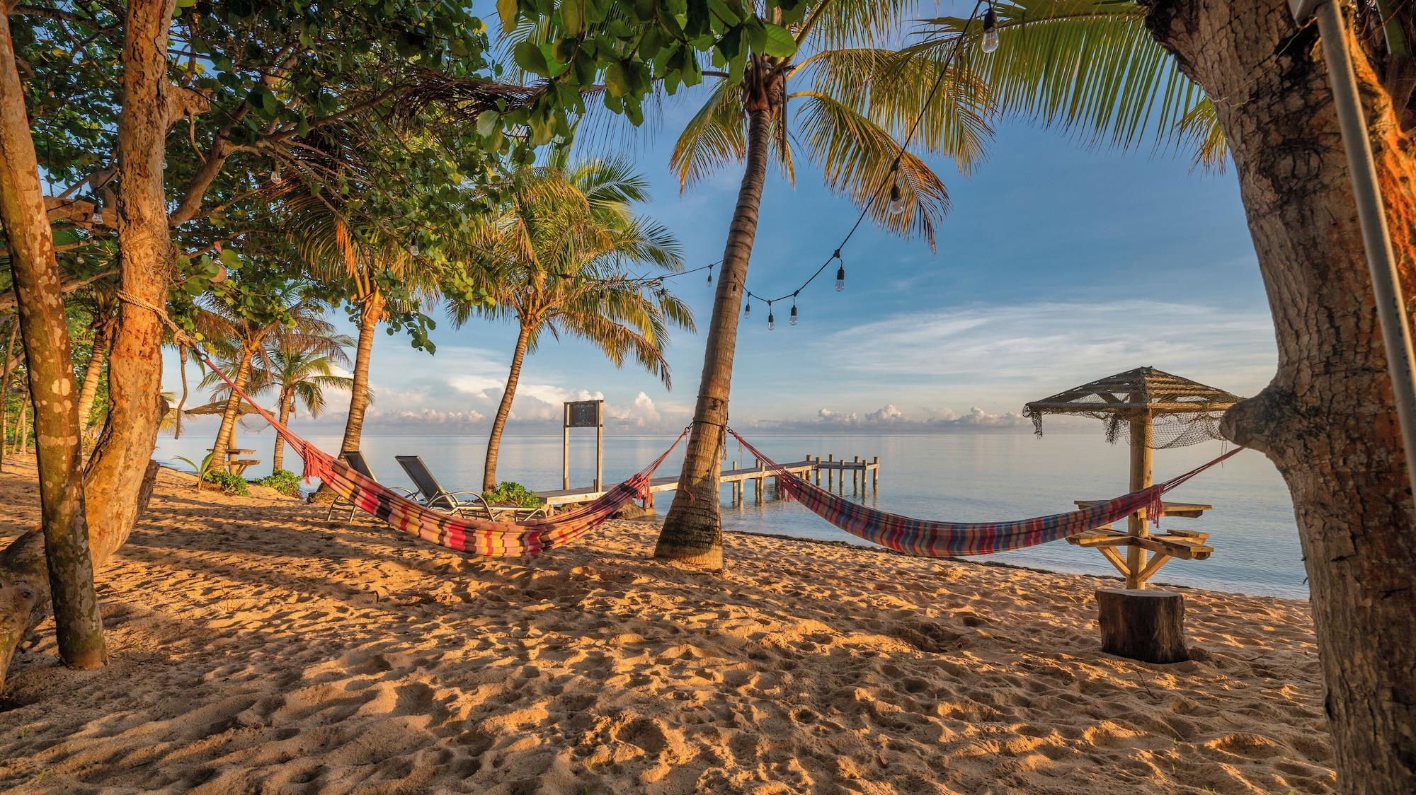 Vista Exterior CAMP BAY LODGE