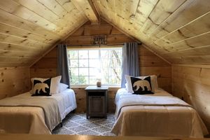 Alquiler Vacacional - NEW! COZY 6 Guest Cabin in Damascus, VA---CLOSE  to Creeper Trial! PET FRIENDLY