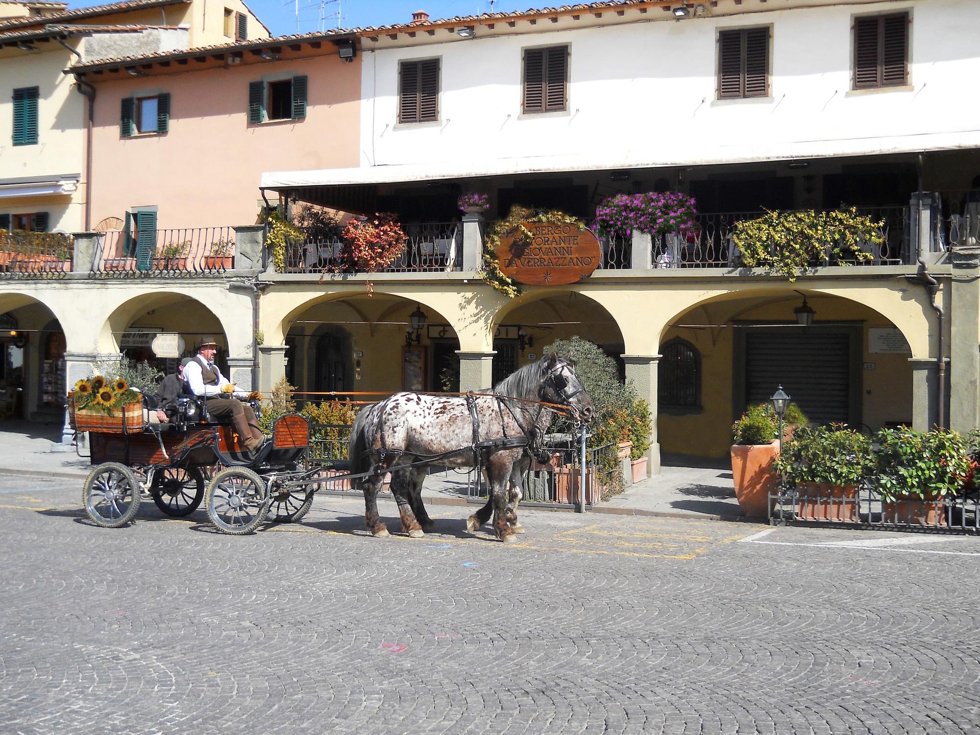 Vista Exterior Giovanni da Verrazzano