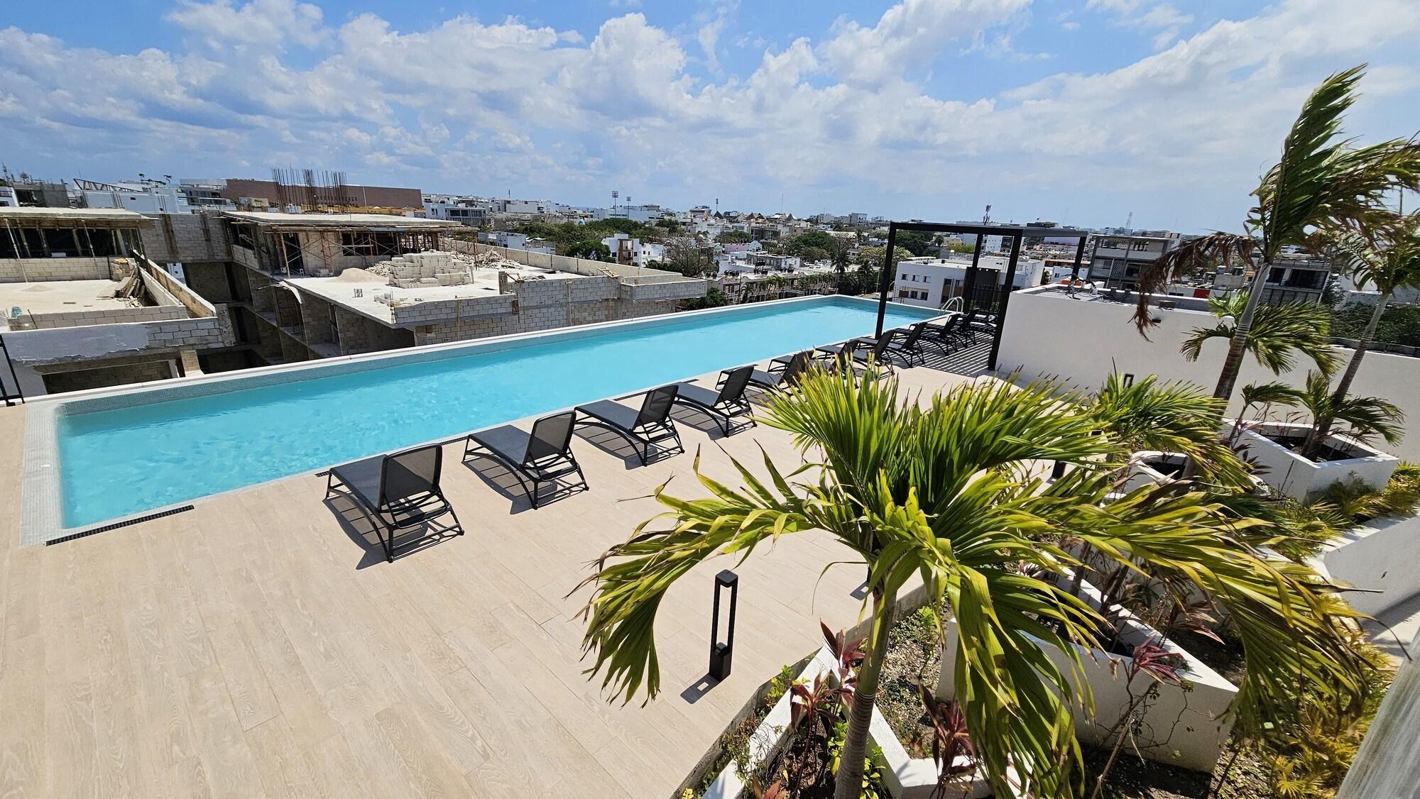 Varios 369 Luxury Apartments Mamitas Zone
