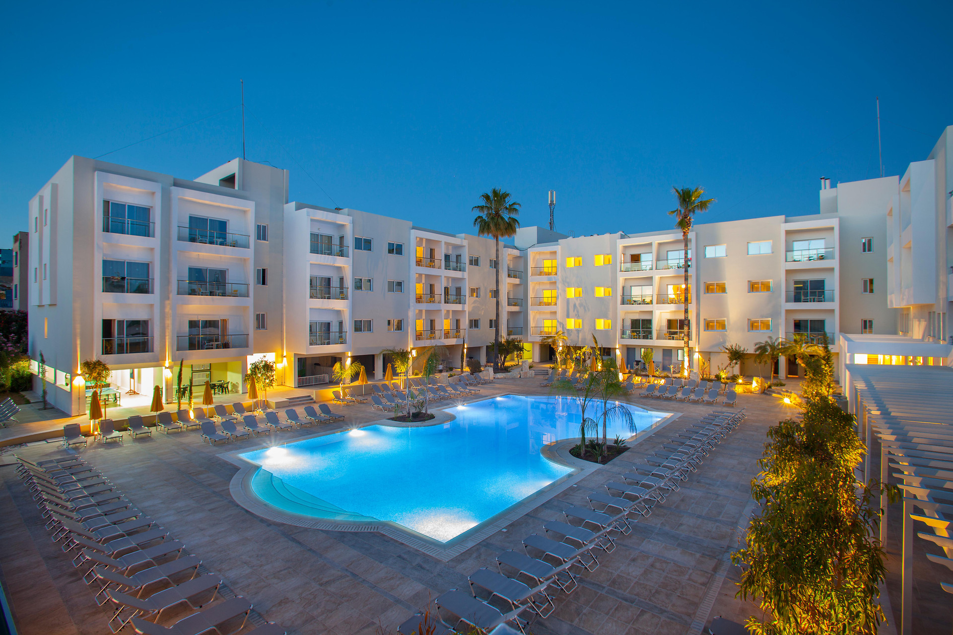 Vista Exterior Mayfair Hotel