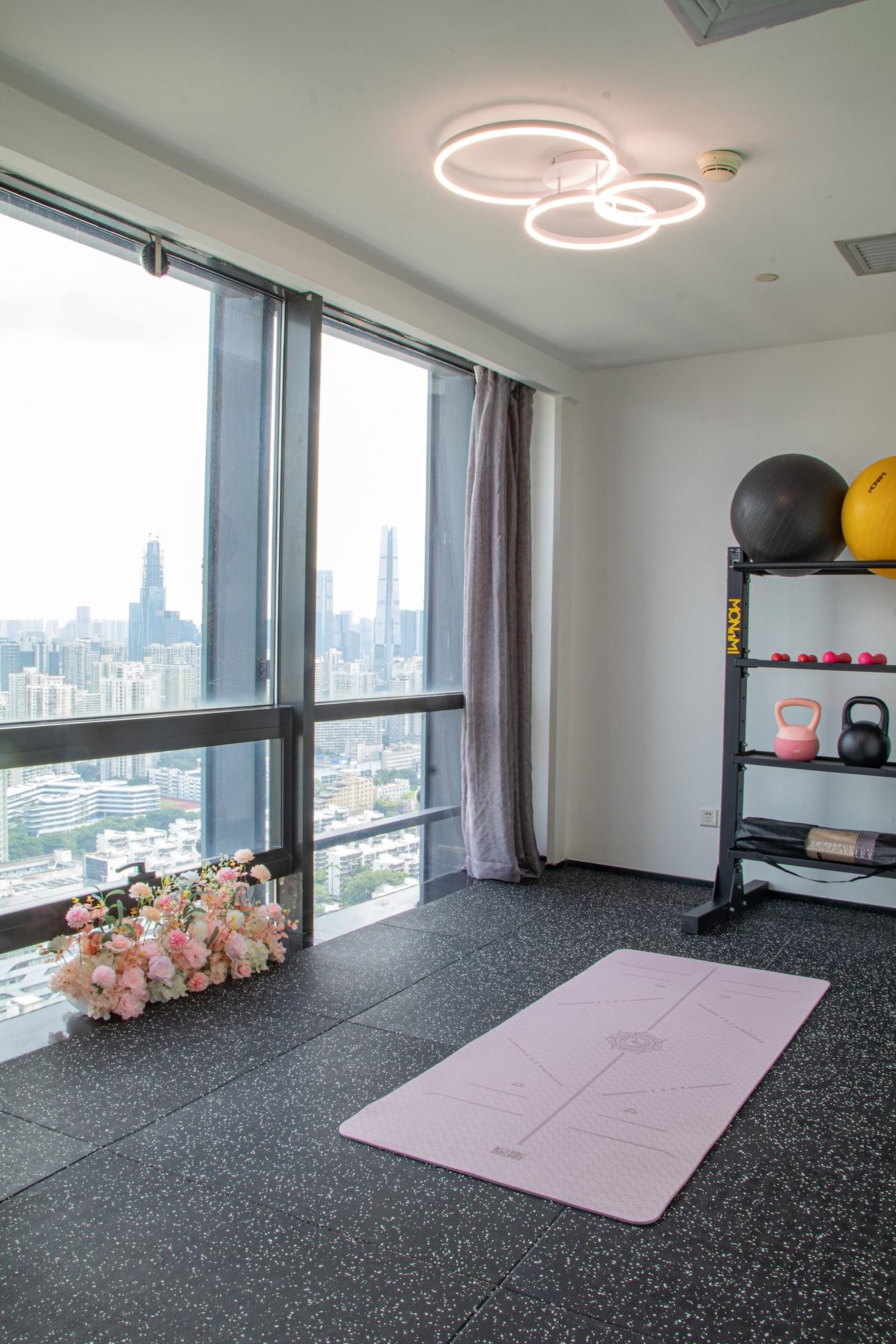 Gimnasio Shenzhen Huaqiang Plaza Hotel