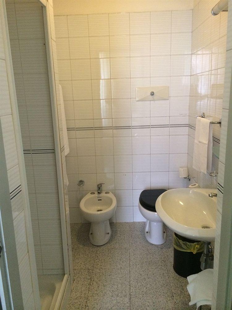 Equipamiento de Habitación Hotel Mazzini