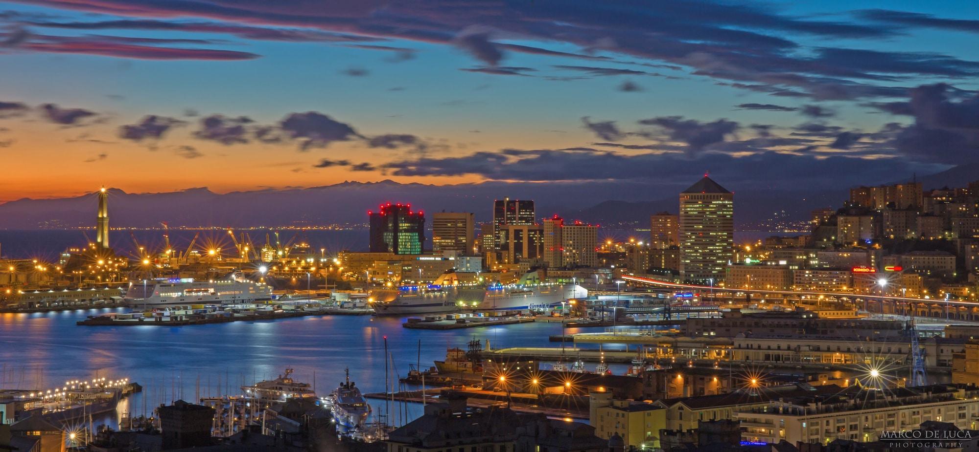 Vista Exterior Genova Suite Art