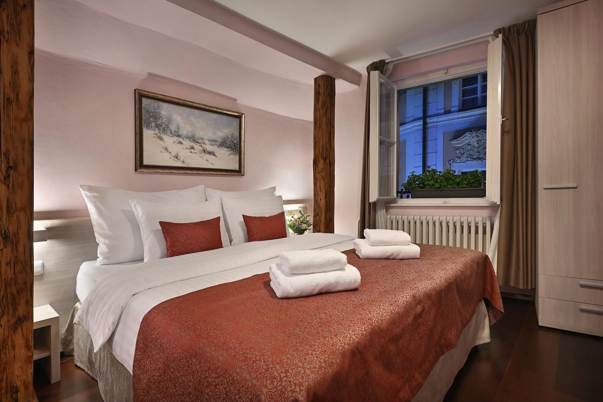 Comodidades del Alojamiento Boutique Residence by Little King