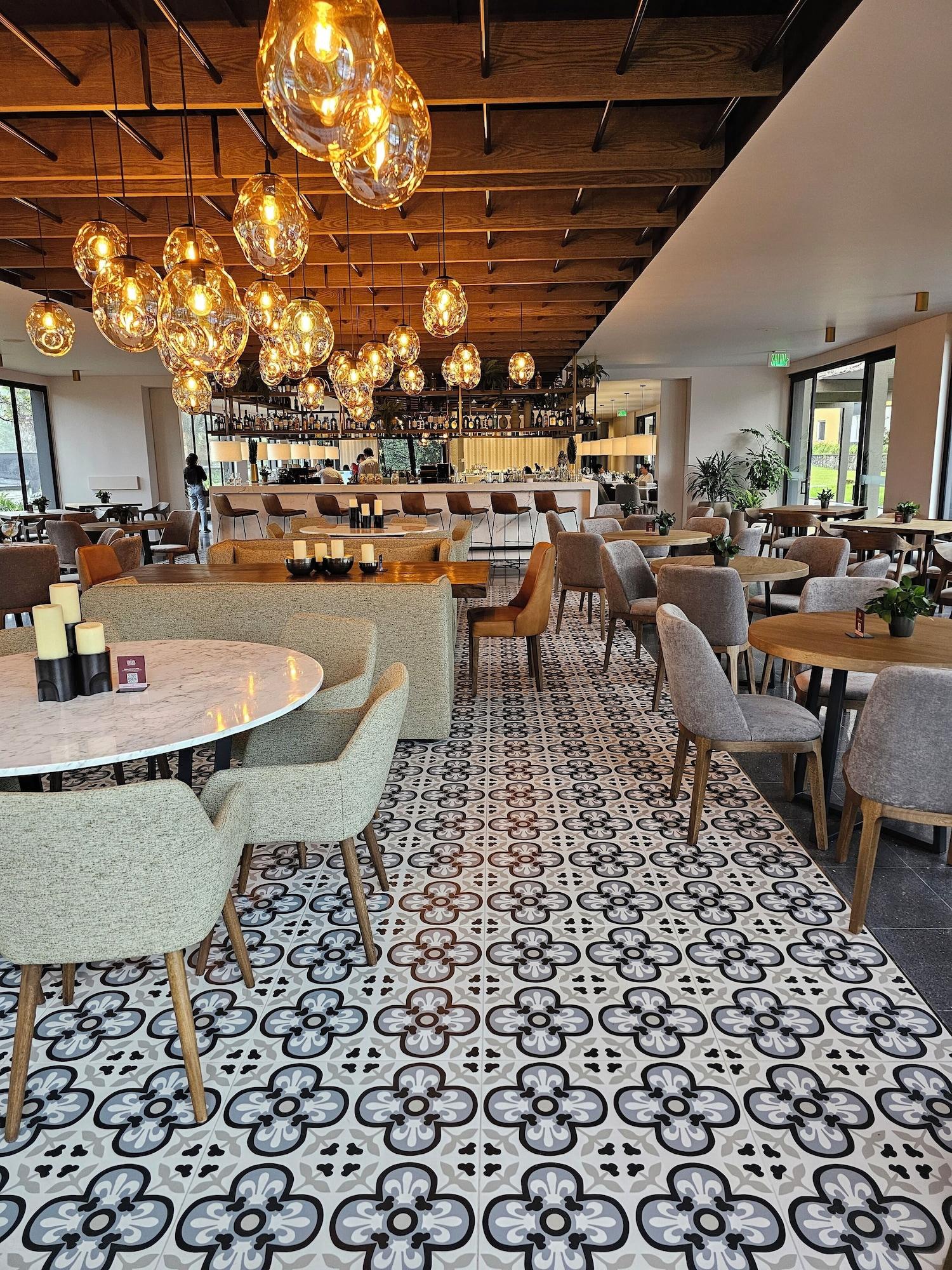 Restaurant Hotel Estelar El Cable