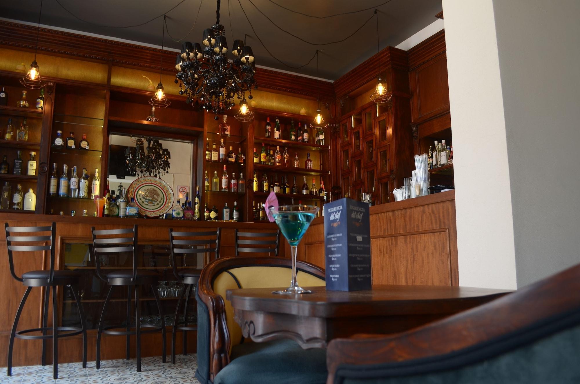 Bar/Salón Hotel Marques Del Angel