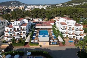 Pacote - Invisa Aparthotel Casa Luis