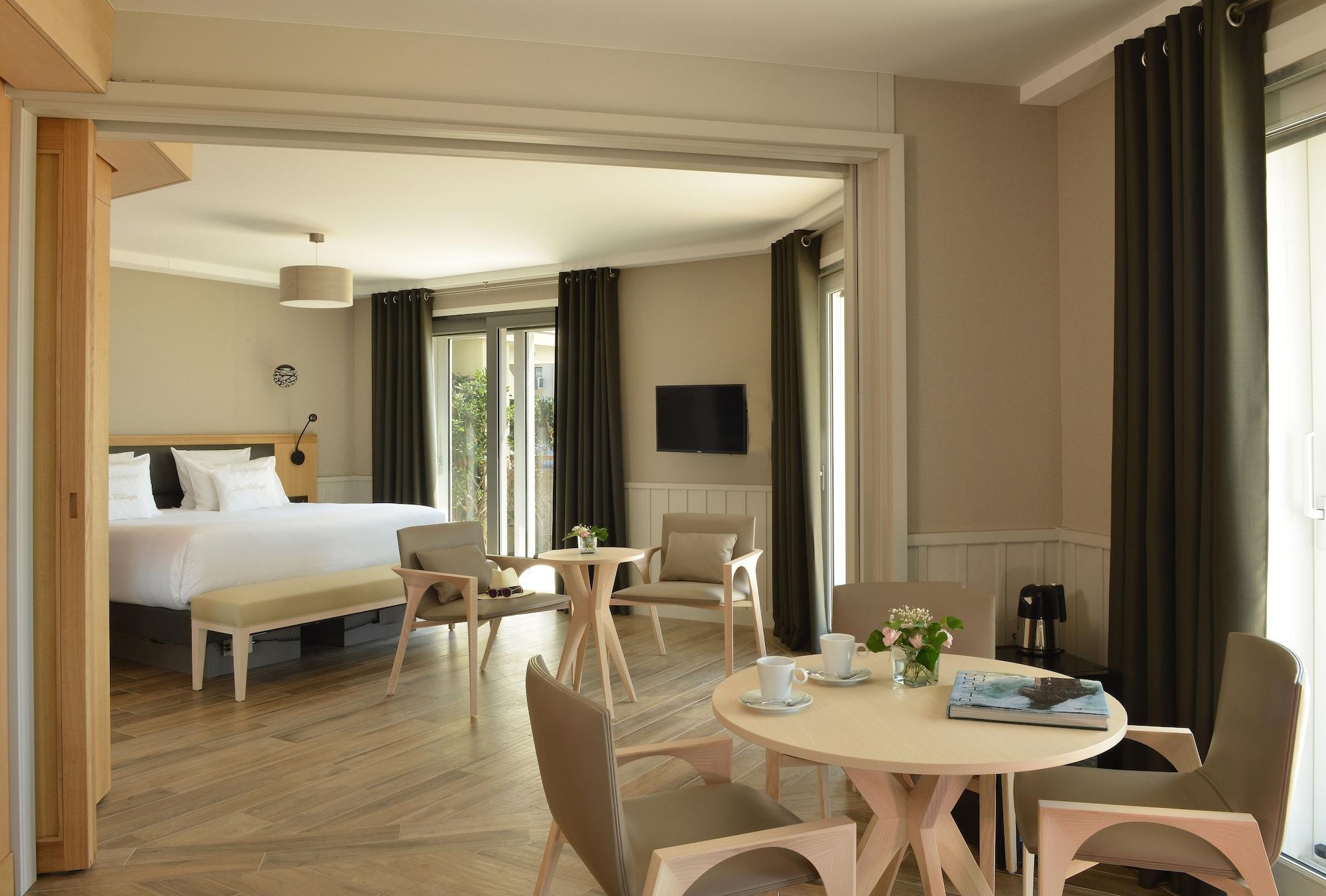 Varios Hôtel Les Vikings