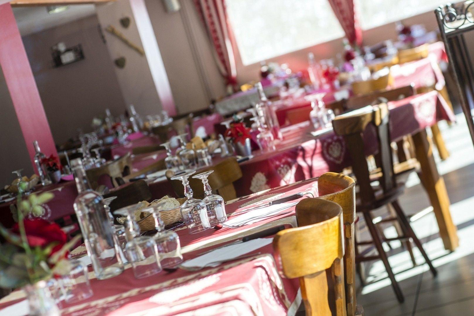 Restaurant Les Essertets - Vacances ULVF