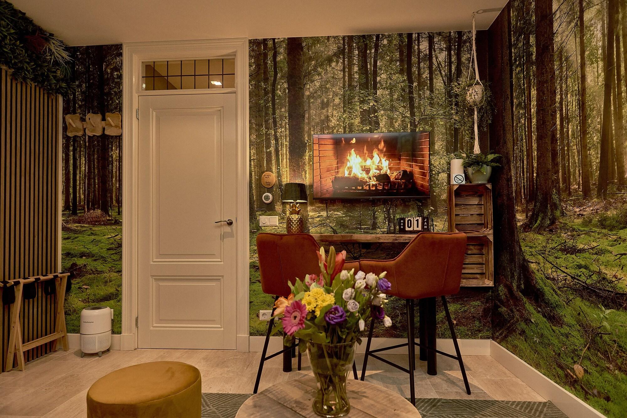 Varios Heaven in East