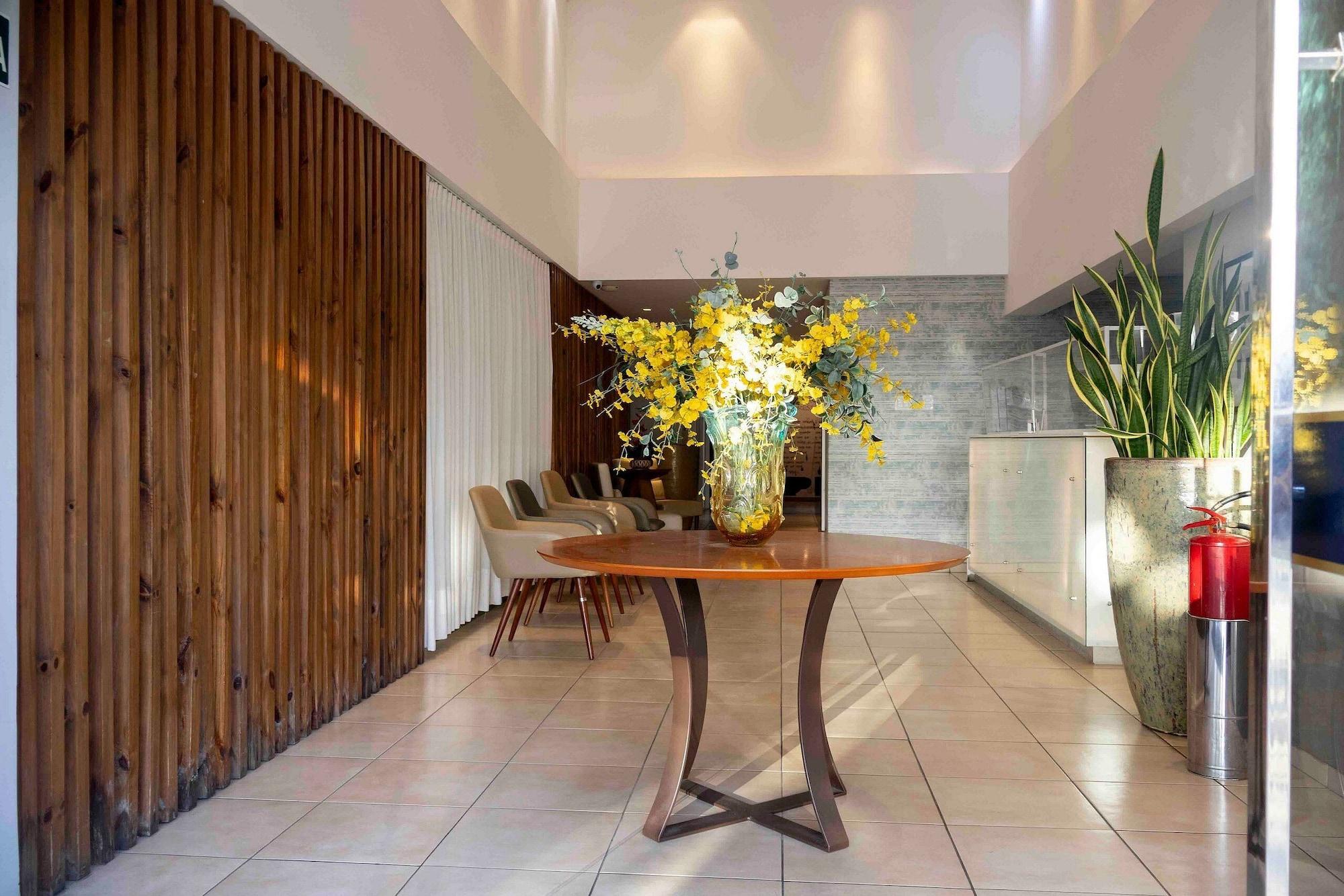 Vista Lobby Celita Franca - WS Urban